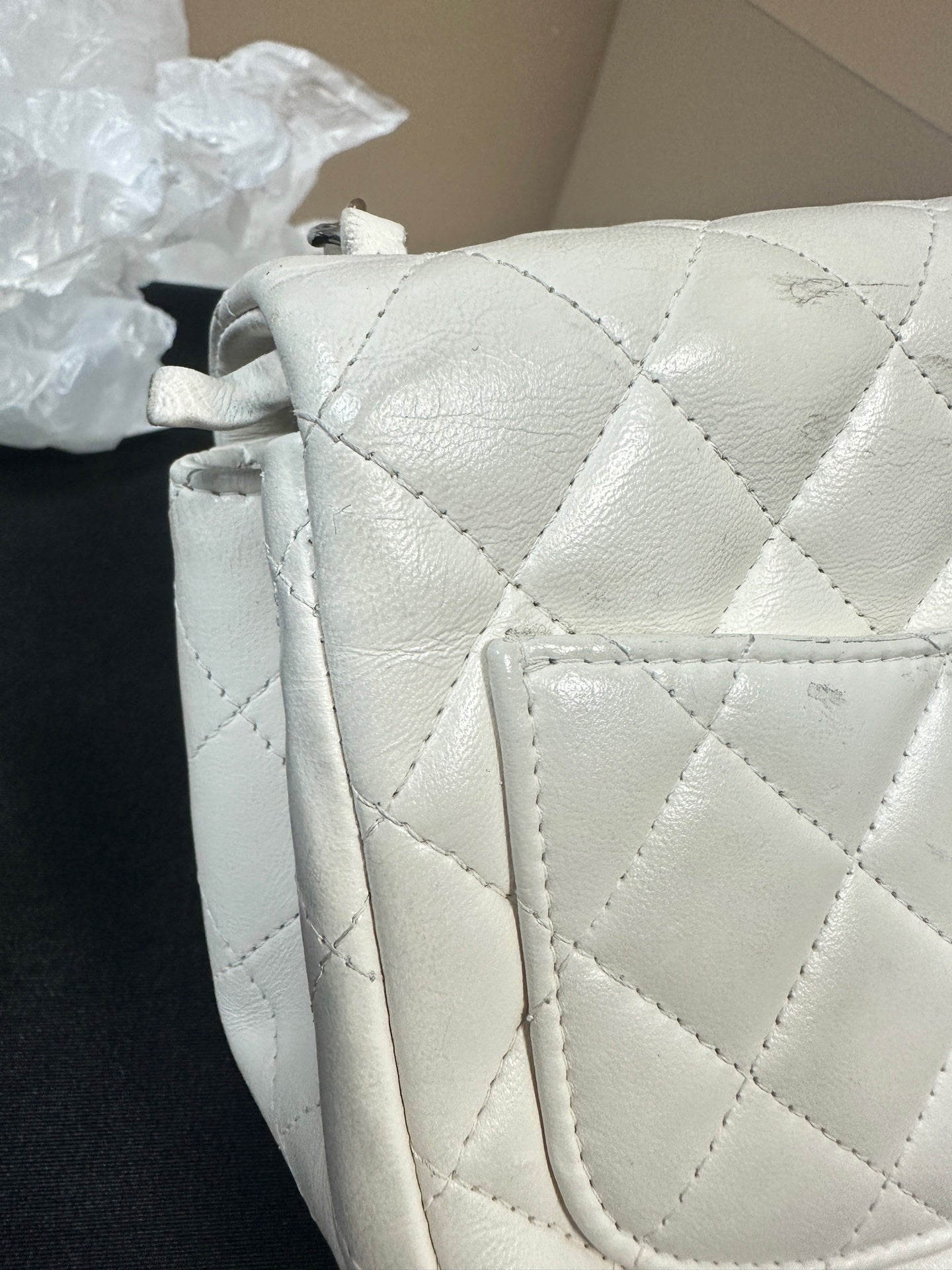 Chanel - Classic Flap Mini Square - Lambskin leather - White - (mini)