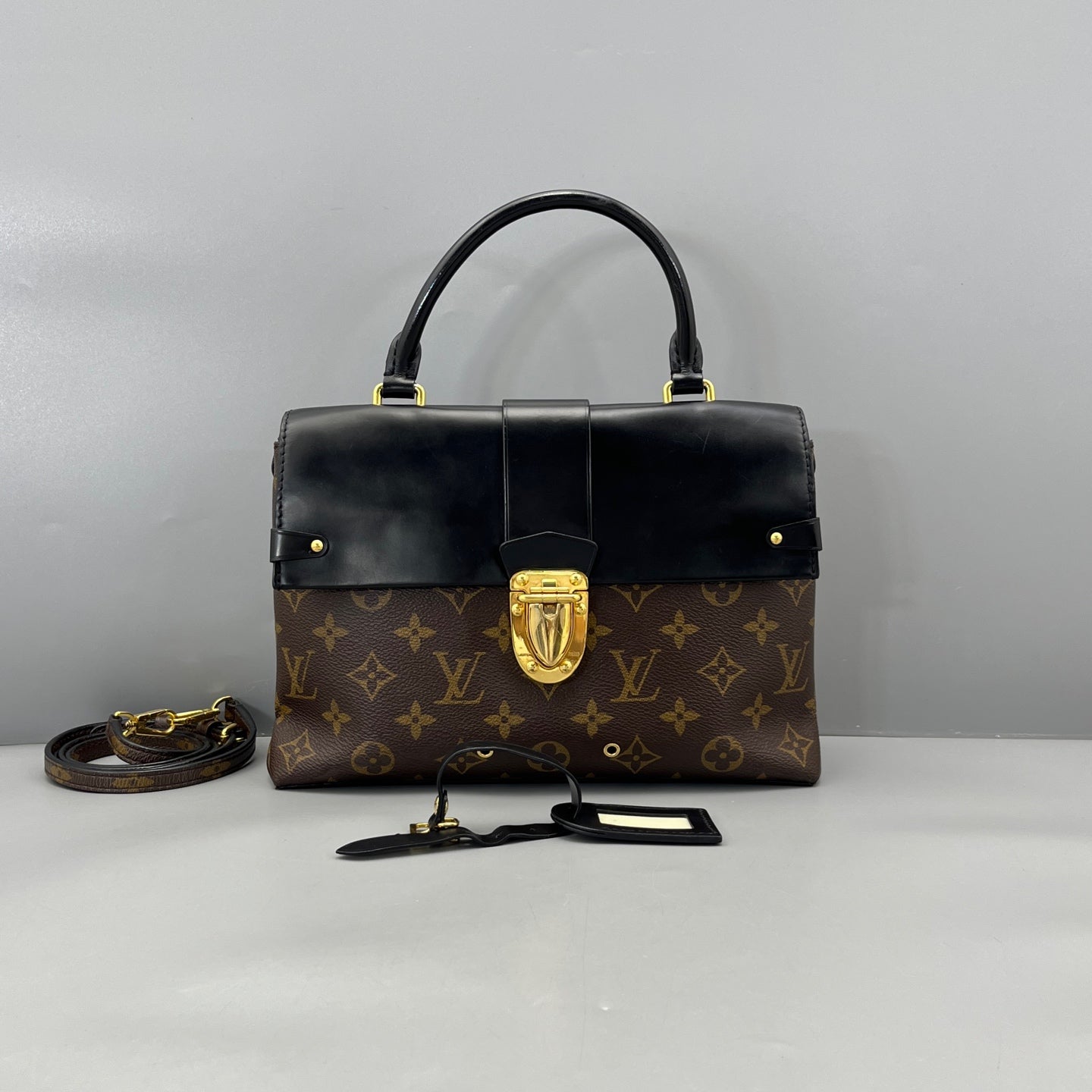 Louis Vuitton - One Handle Flap Bag - Monogram coated canvas and smooth cowhide leather - Brown and Black with Gold-Tone Hardware - (small)