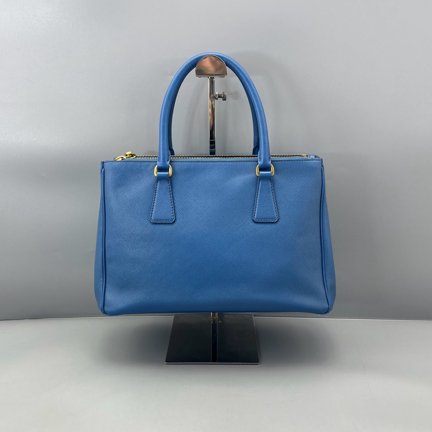 Prada - Saffiano Lux Tote - Leather - Blue - (medium)