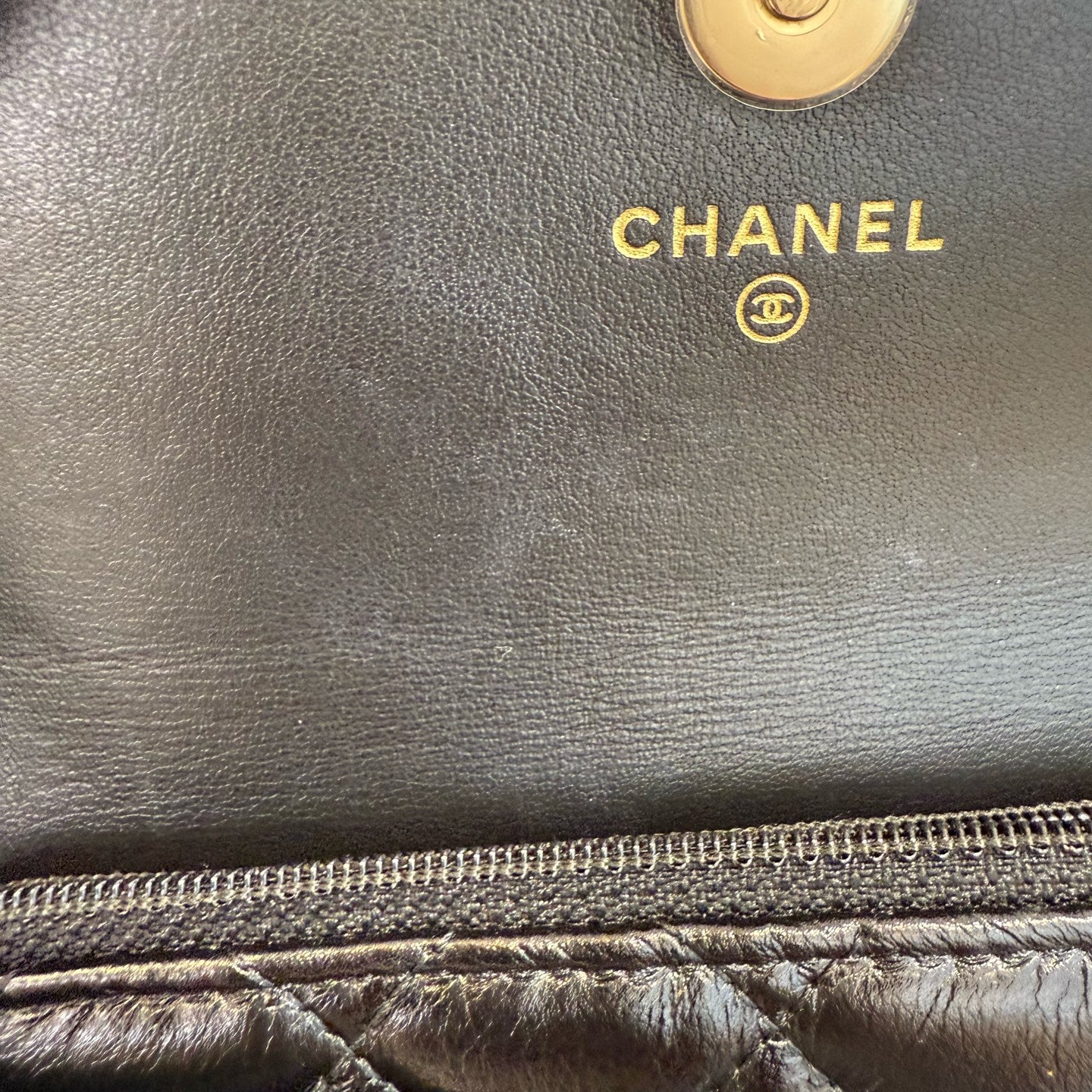 Chanel - Pearl WOC (Wallet on Chain) - Lambskin leather - Black - (mini)