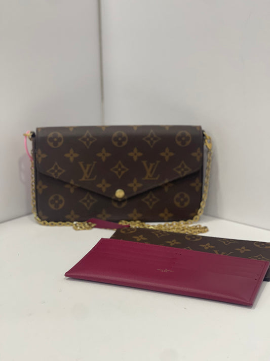 Louis Vuitton - Pochette Félicie - Monogram coated canvas with microfibre lining and grained leather insert - Brown with Burgundy interior - (mini)