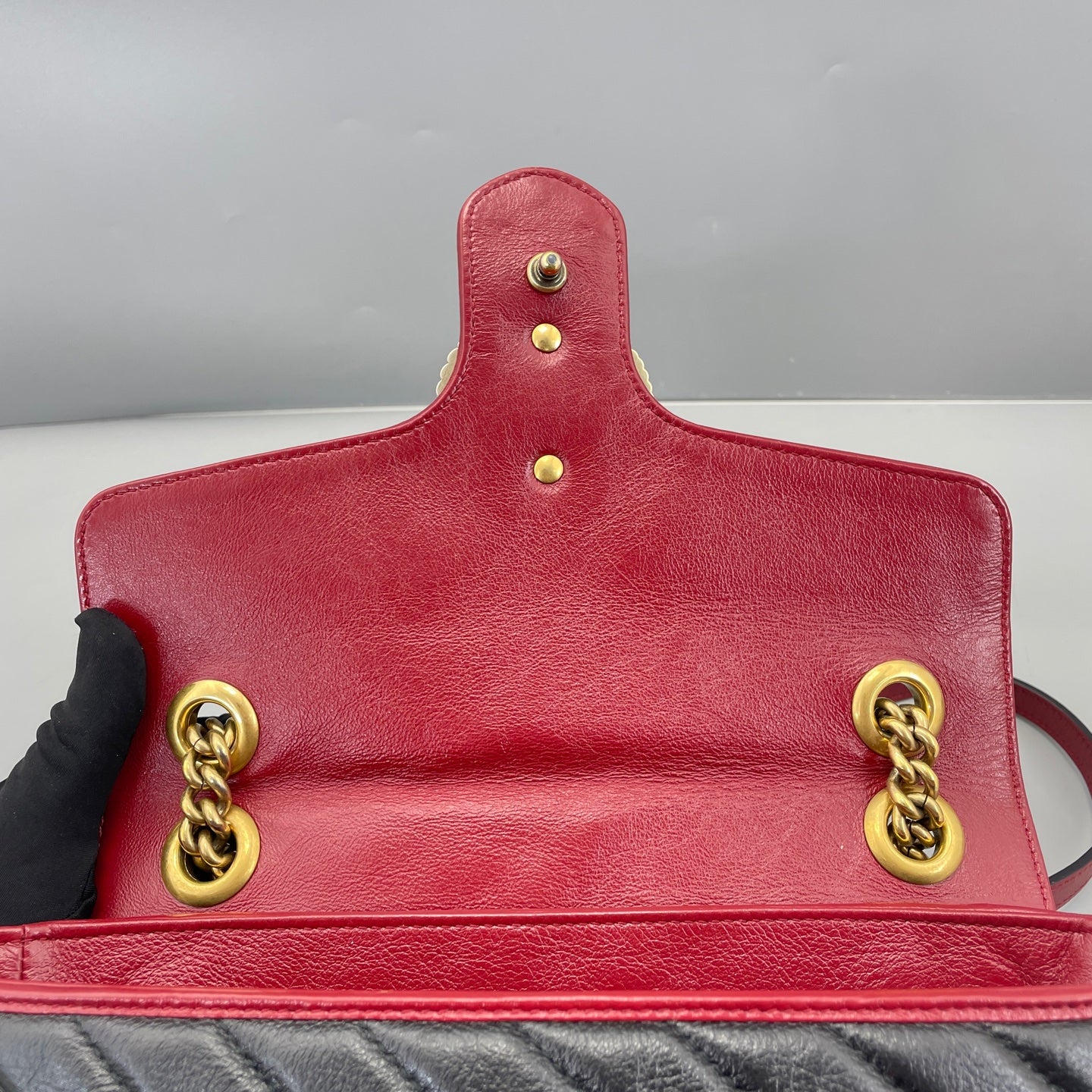 Gucci - GG Marmont Small Shoulder Bag - Leather - Black with Red Trim - (small)