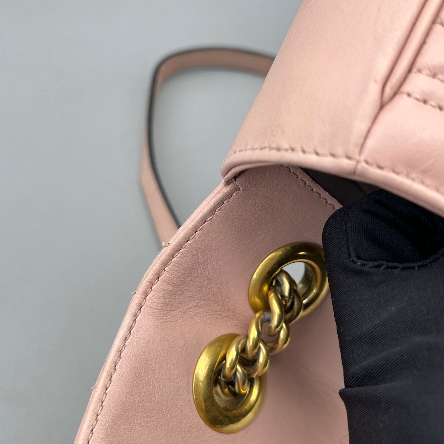 Gucci - GG Marmont Matelassé Mini Bag 22 - Matelassé chevron leather - Pink - (mini)