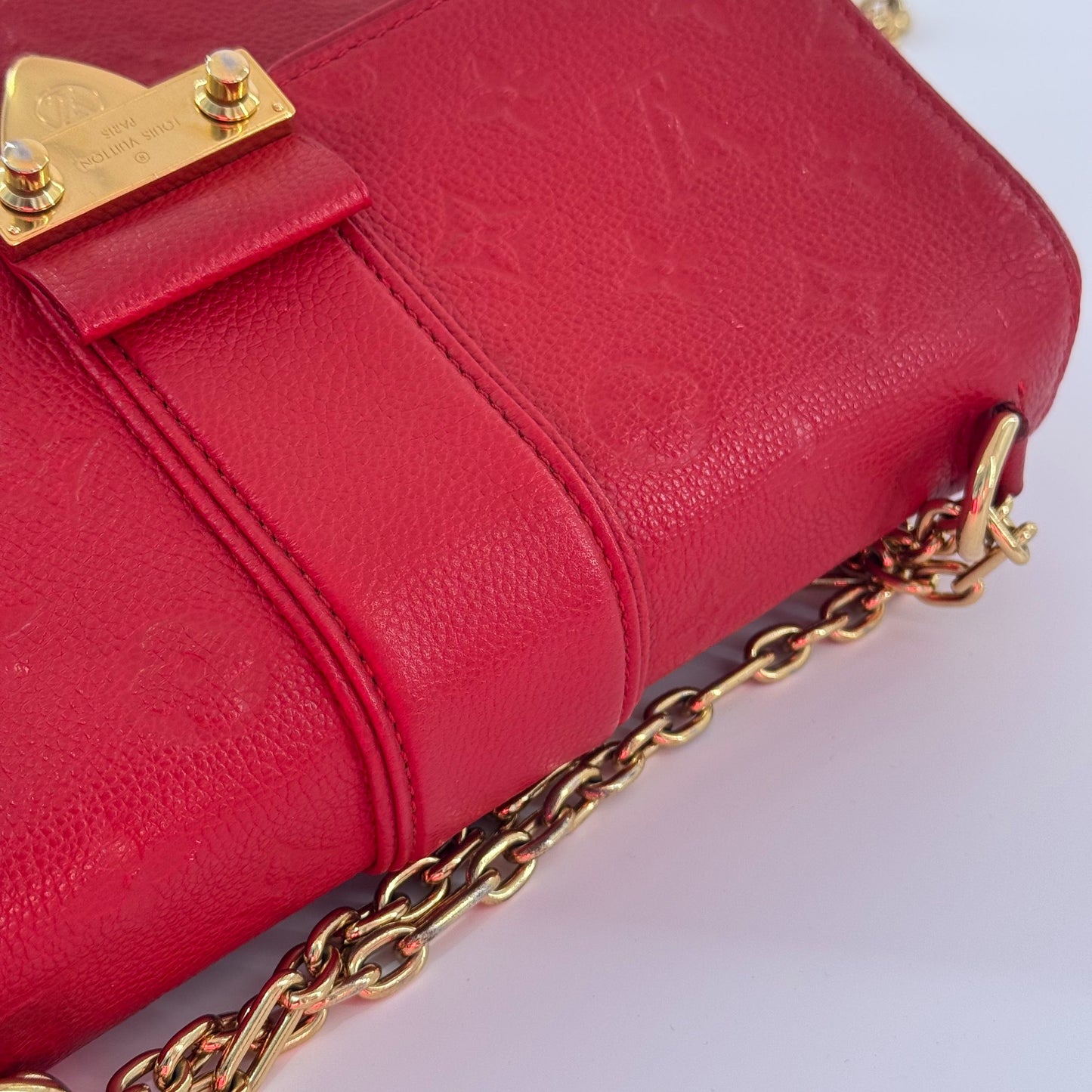 Louis Vuitton - Saint Sulpice - Leather - Red - (medium)