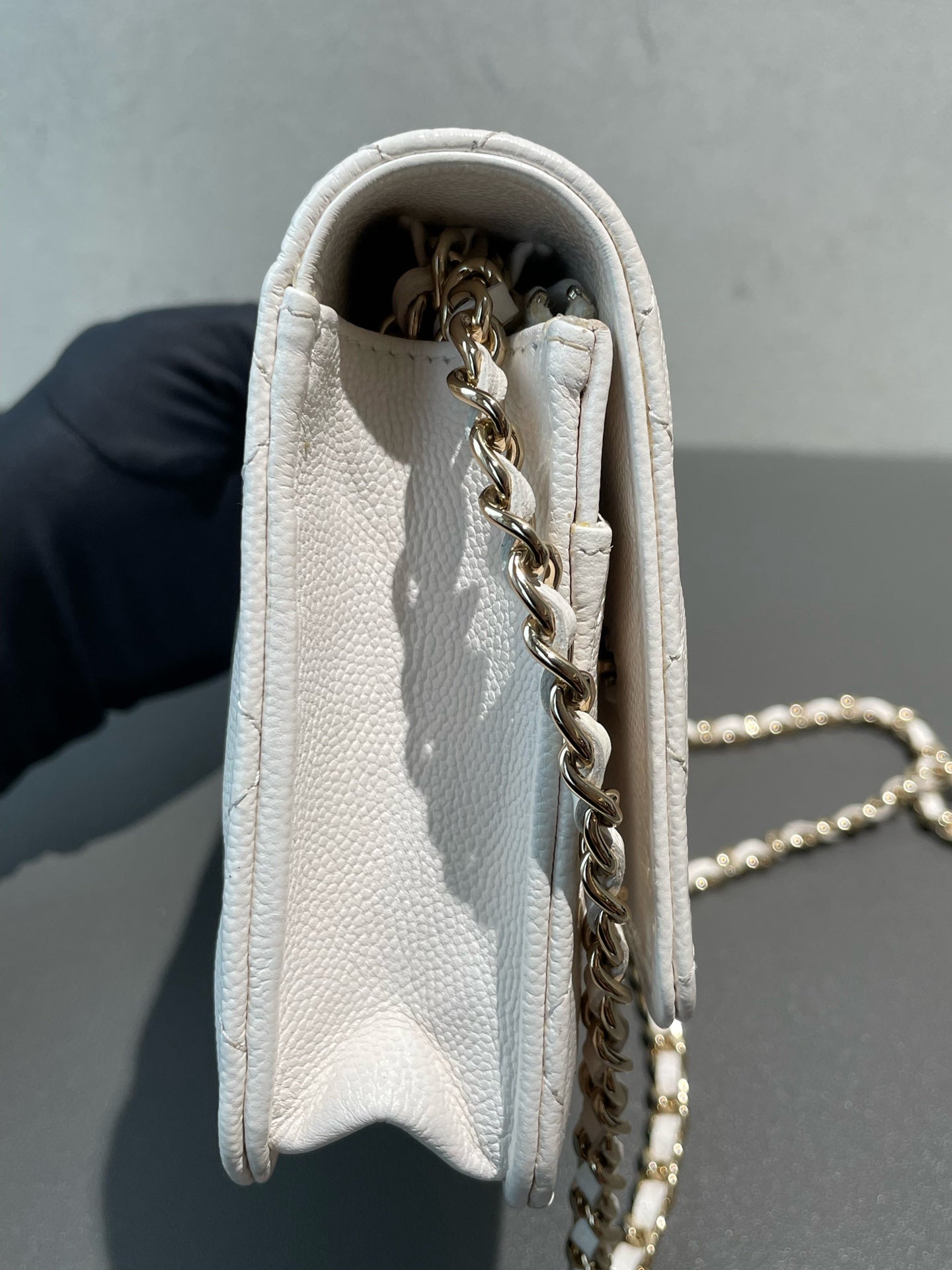 Chanel - Wallet on Chain (WOC) - Leather - White - (small)