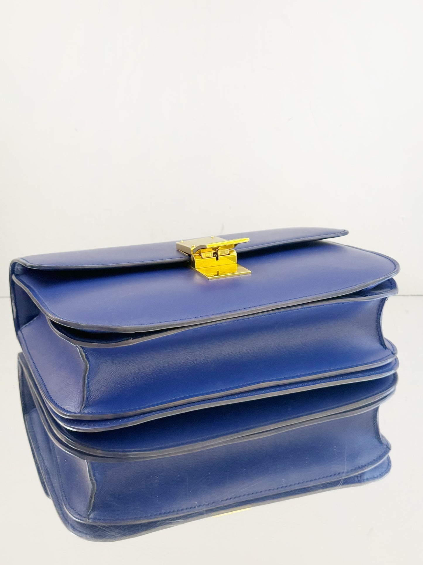 Celine - Classic Box Bag - Smooth calfskin leather - Blue - (Medium)