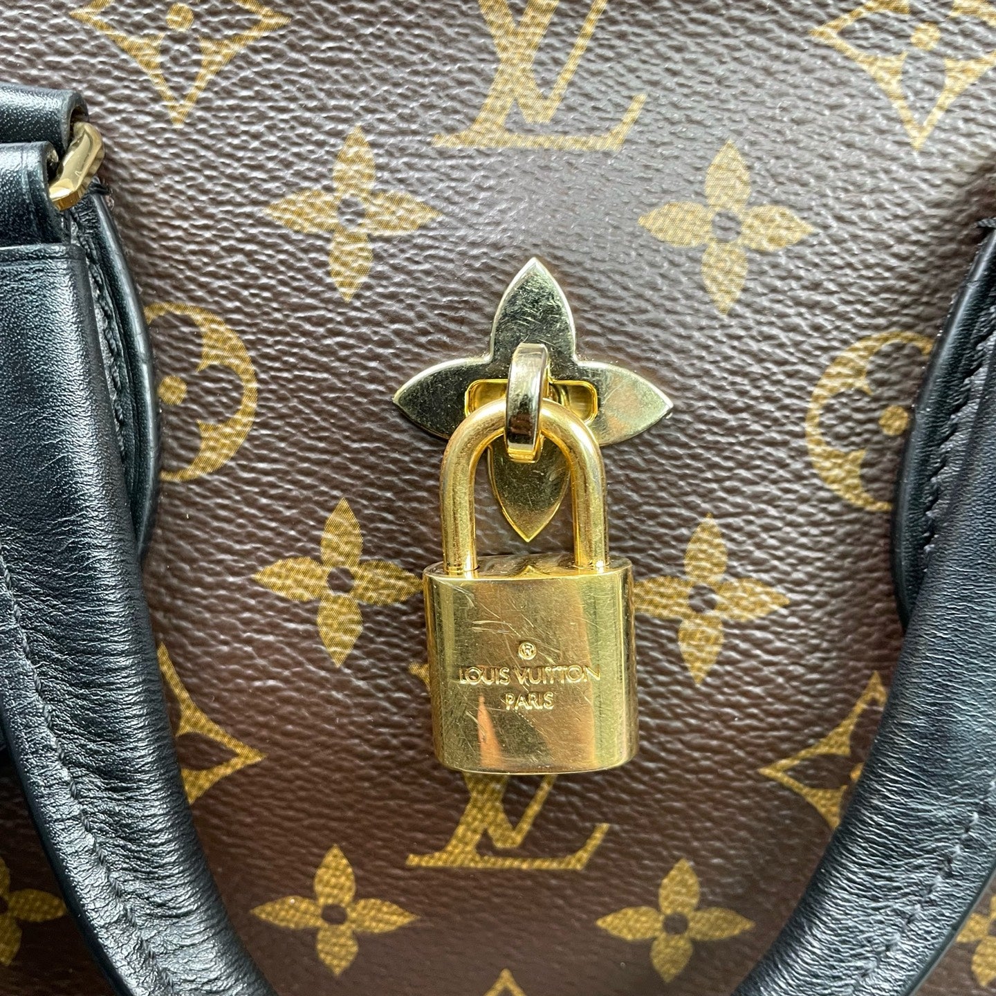 Louis Vuitton - Flower Tote - Monogram coated canvas with black grained leather trim - Brown - (medium)