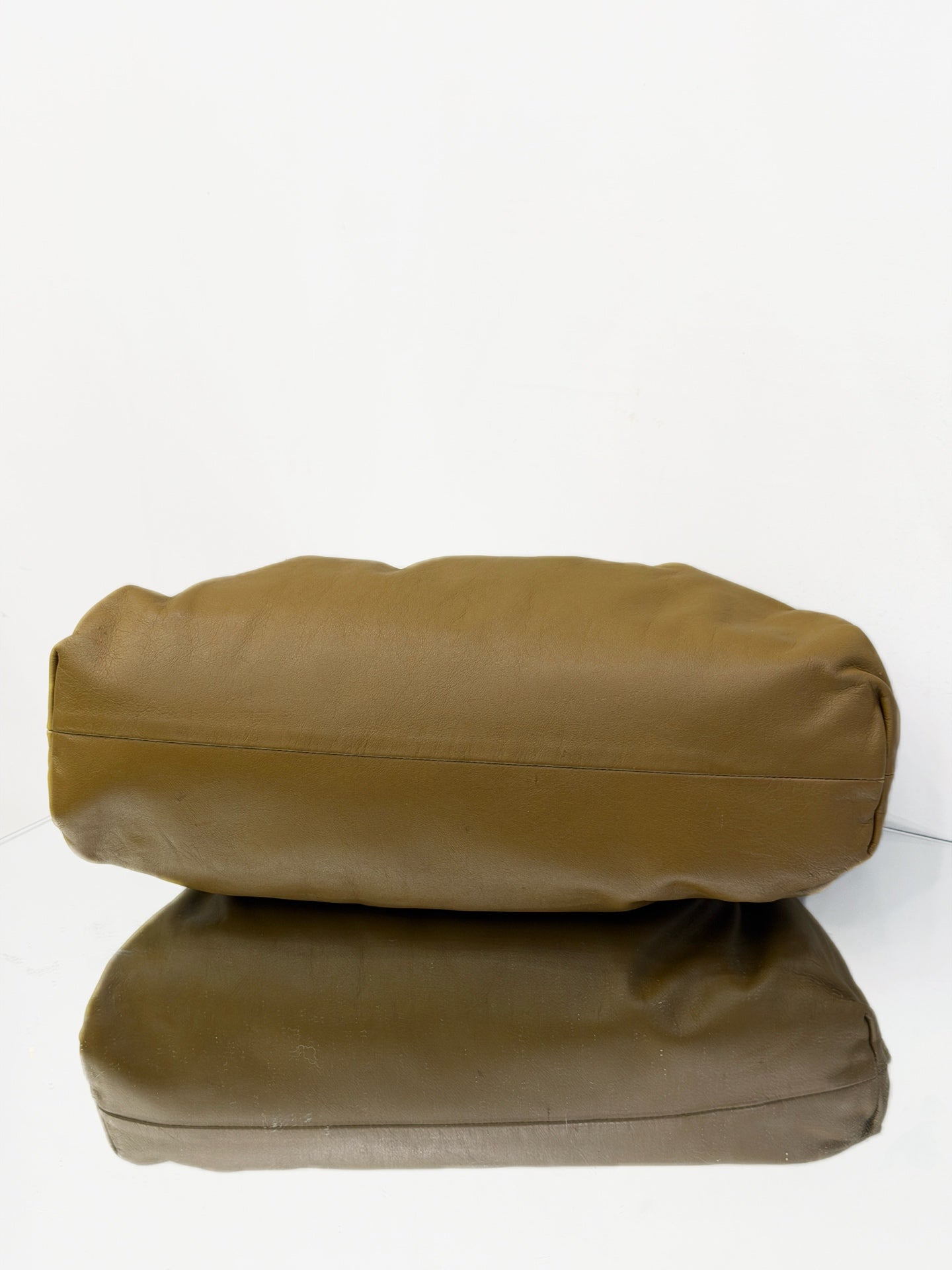 Bottega Veneta - The Pouch - Leather - Camel - (large)