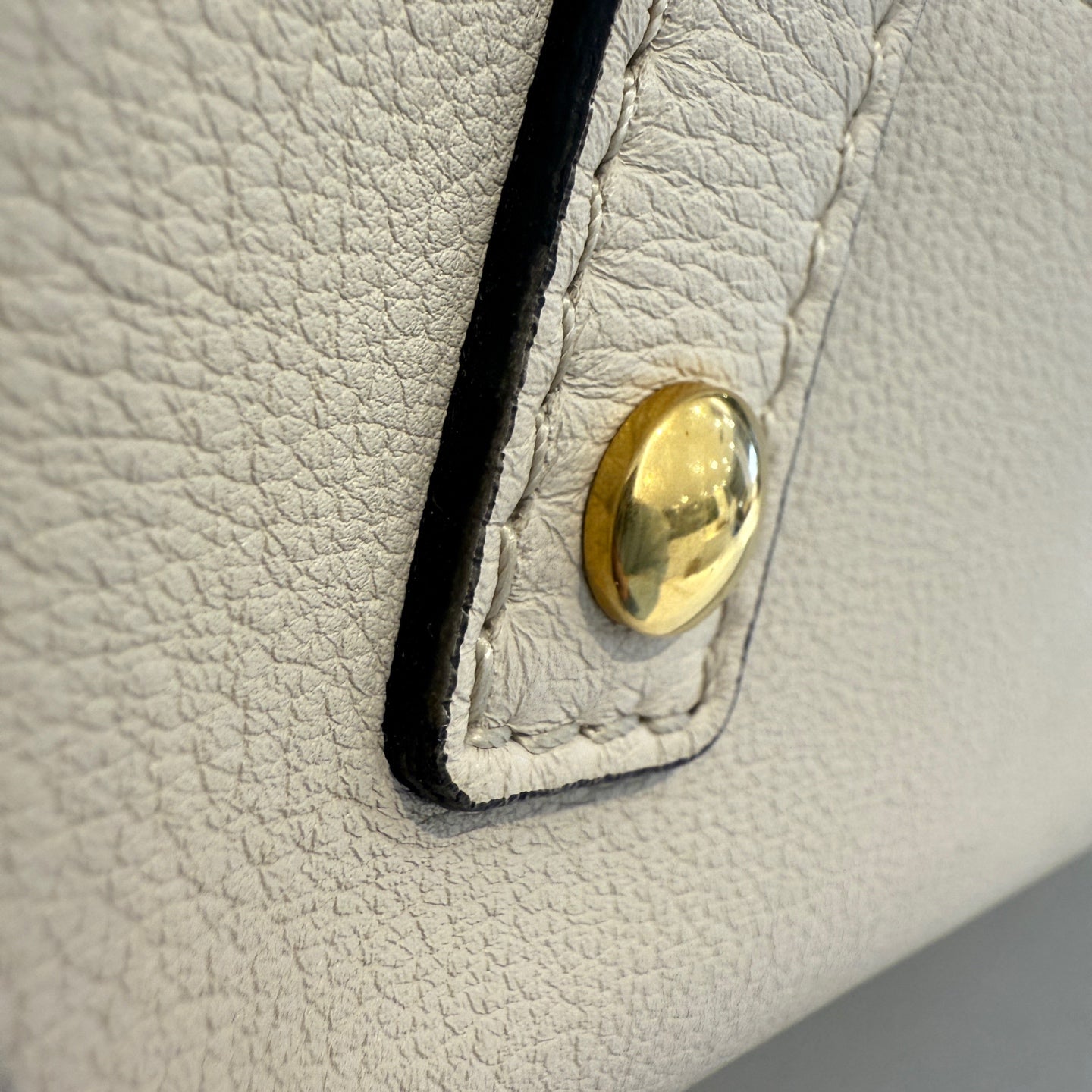 Burberry - The Belt Bag - Leather - Beige - (medium)