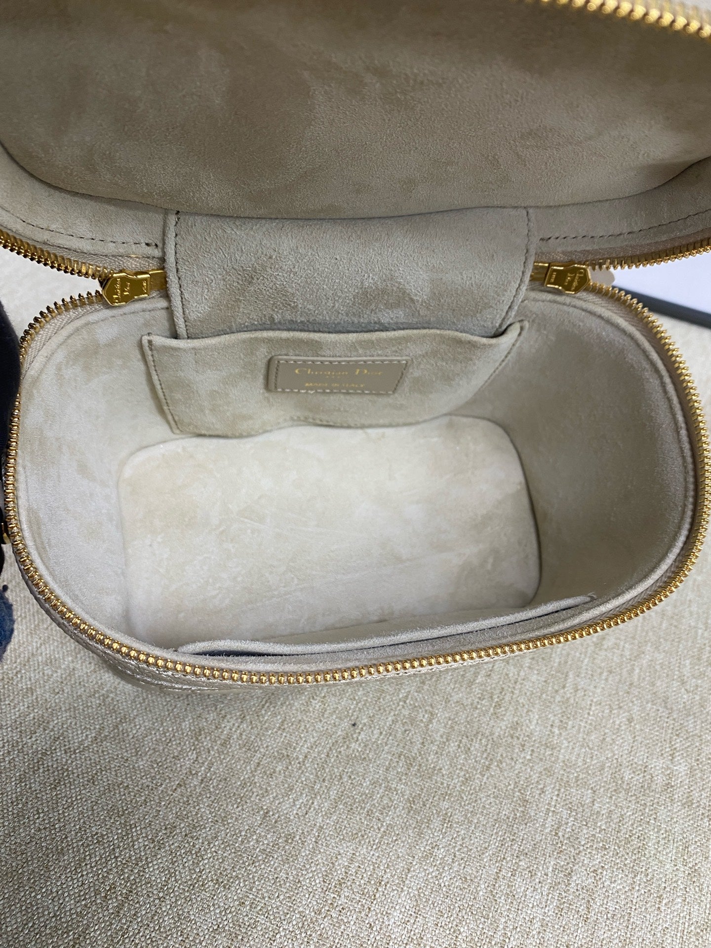 Dior - Travel Vanity Case - Lambskin leather - Beige with Gold-Tone Hardware - (mini)