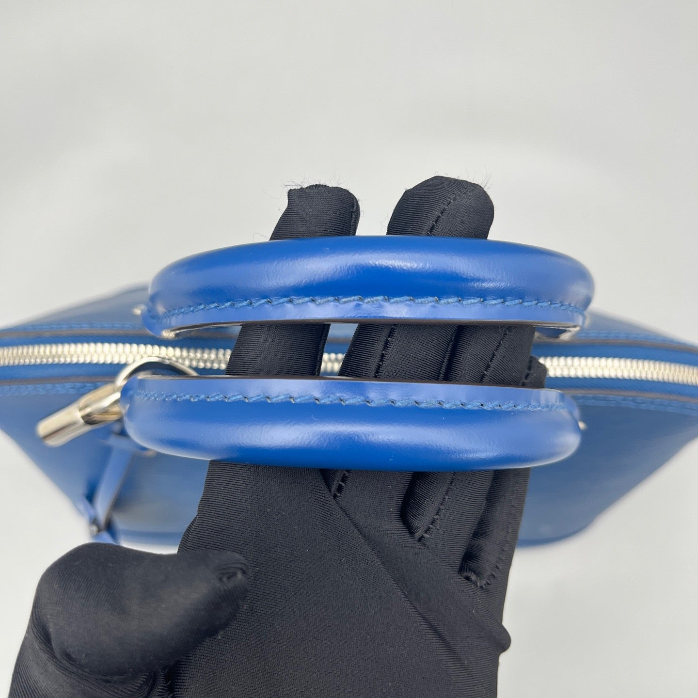Louis Vuitton - Alma PM - Epi leather - Blue - (medium)