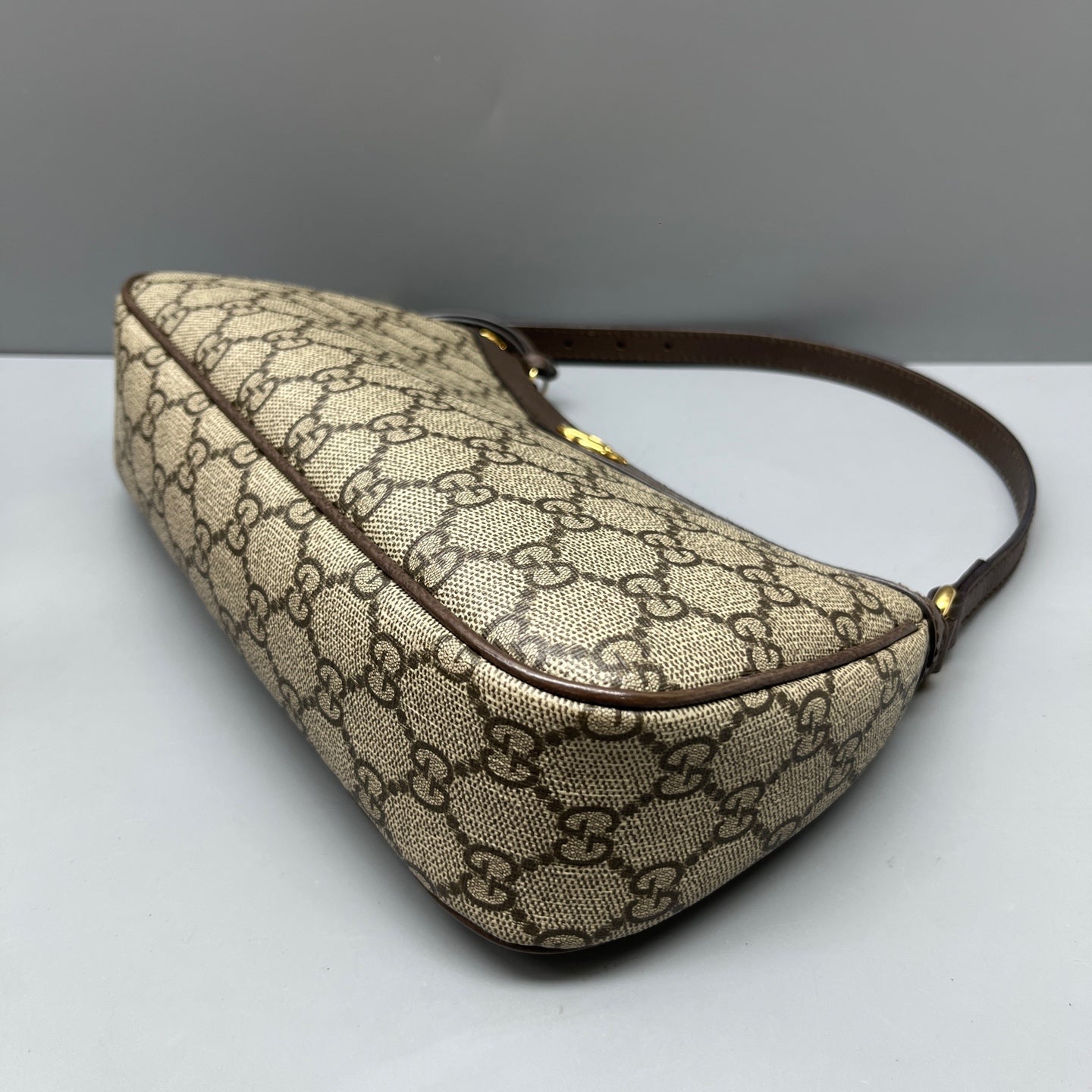 Gucci - Ophidia Series Shoulder Bag - GG Supreme canvas with leather trim - Brown - (small)