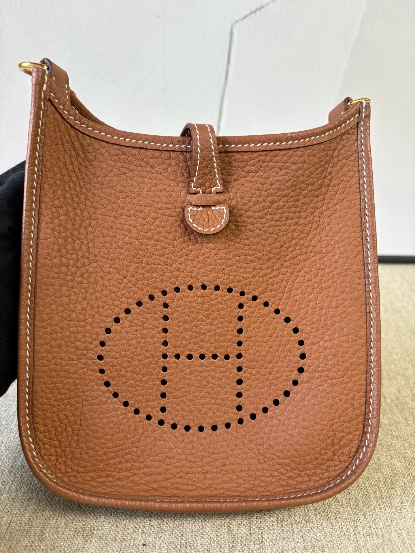 Hermès - Evelyne 16 mini - Taurillon Clemence leather - Gold - (mini)