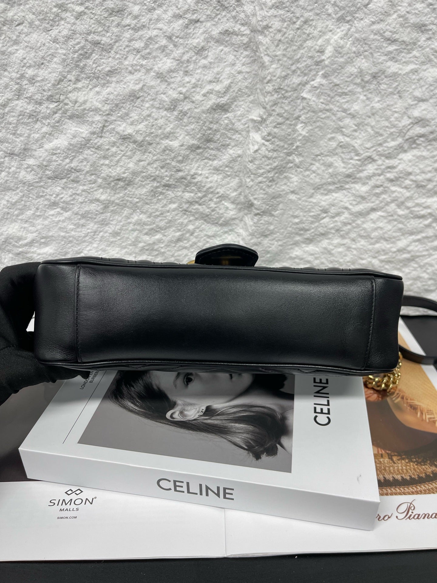 Gucci - Marmont Matelassé Shoulder Bag - Leather - Black - (medium)