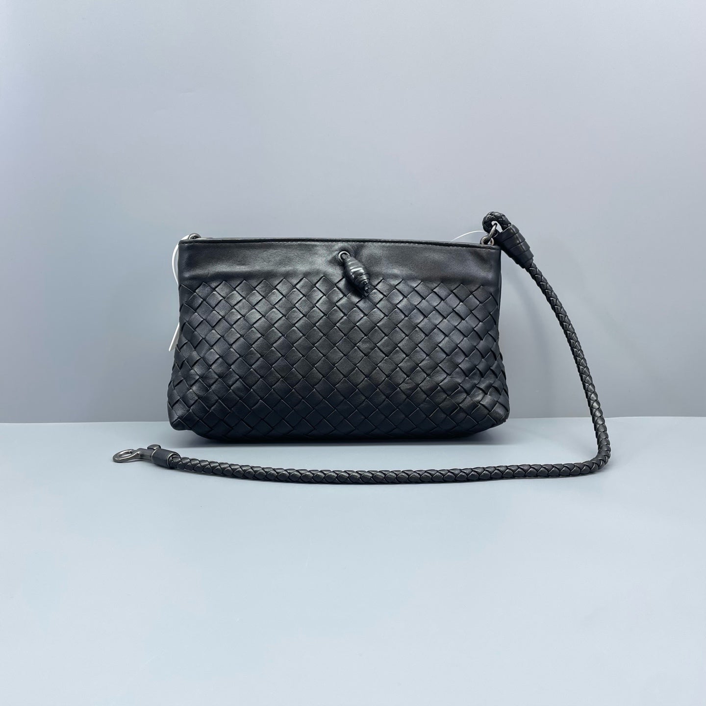 Bottega Veneta - Intrecciato Shoulder Bag - Lambskin leather - Black - (Small)