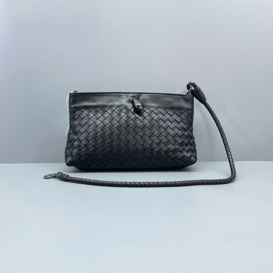 Bottega Veneta - Intrecciato Shoulder Bag - Lambskin leather - Black - (Small)