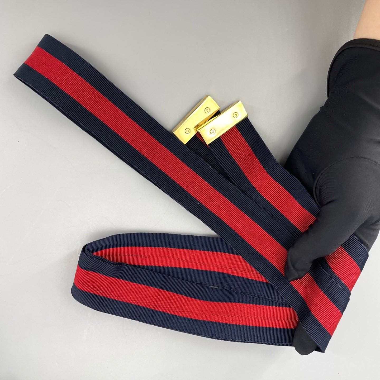 Gucci - Sylvie - Leather - Black - (Medium)