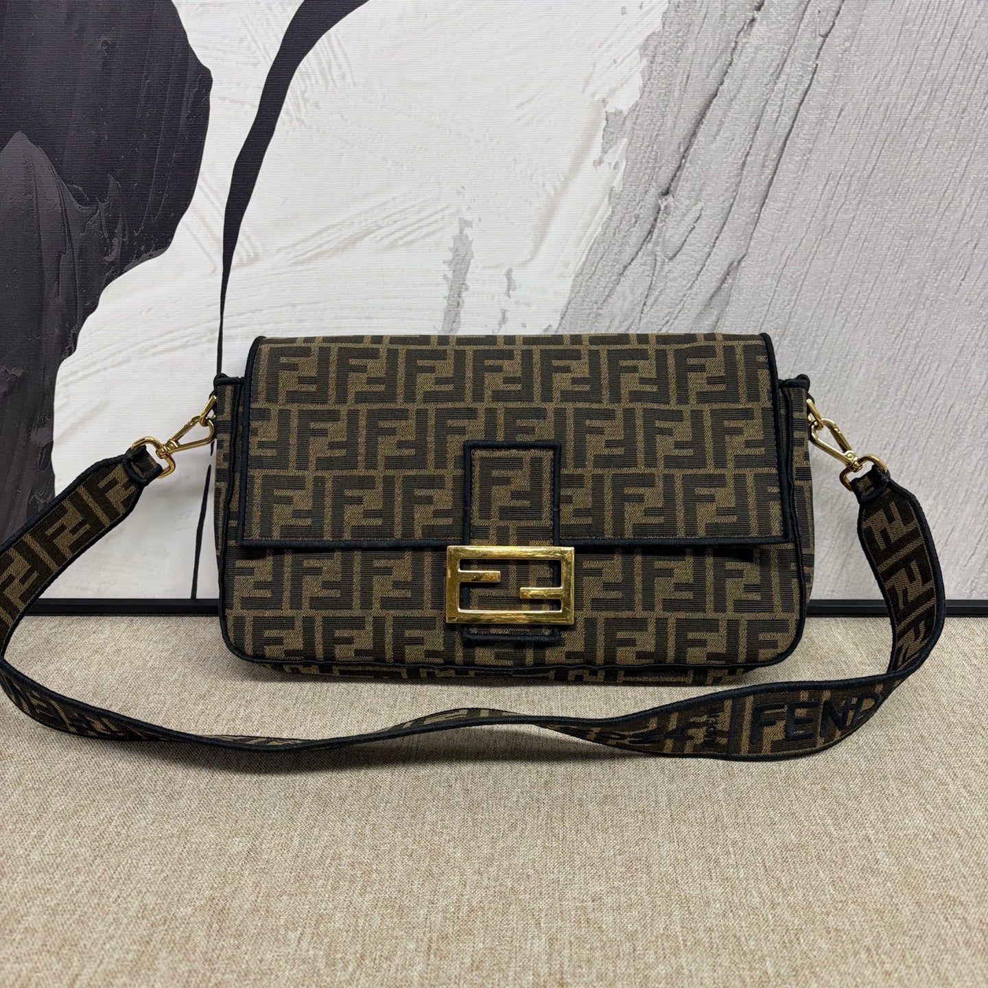 Fendi - Baguette Zucca - Cloth - Brown - (large)