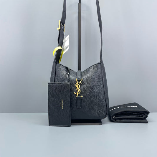 Saint Laurent - Mini Hobo Shoulder Bag - Leather - Black - (mini)