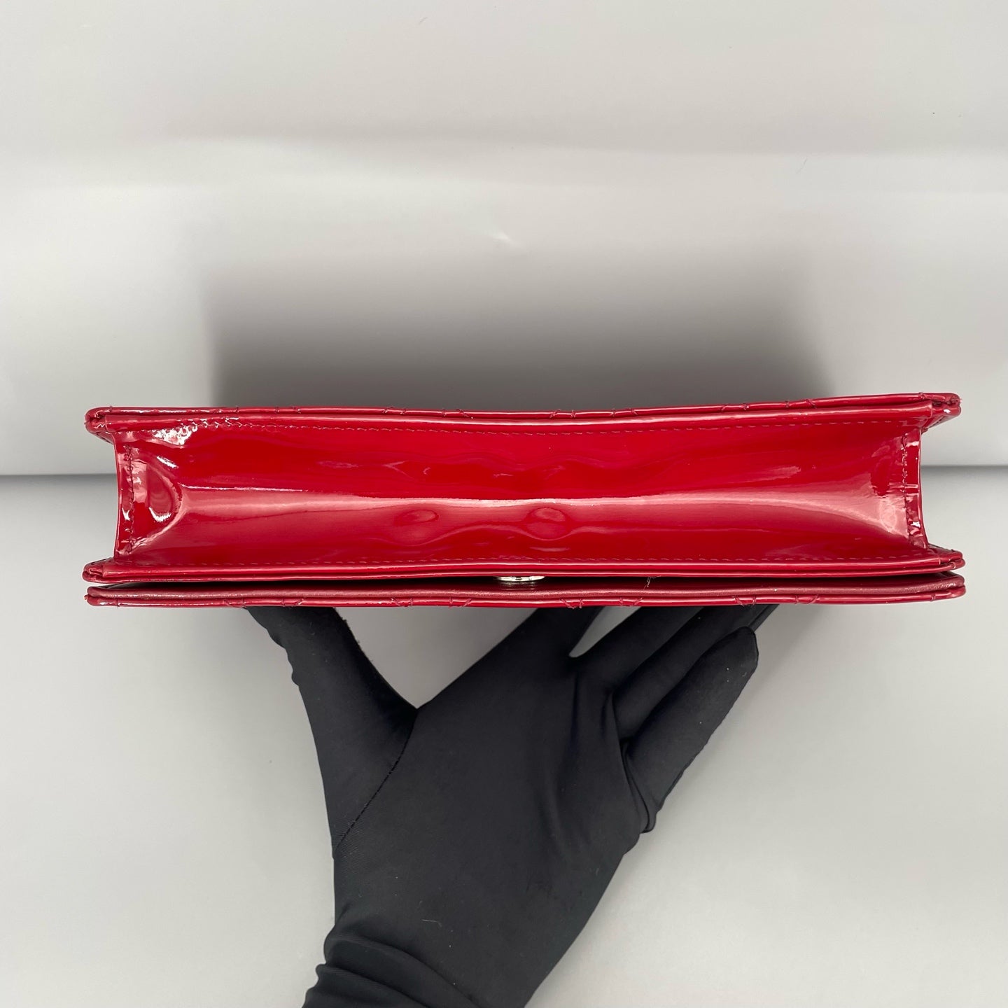 Dior - Lady Dior WOC (Wallet on Chain) - Patent leather - Red - (mini)