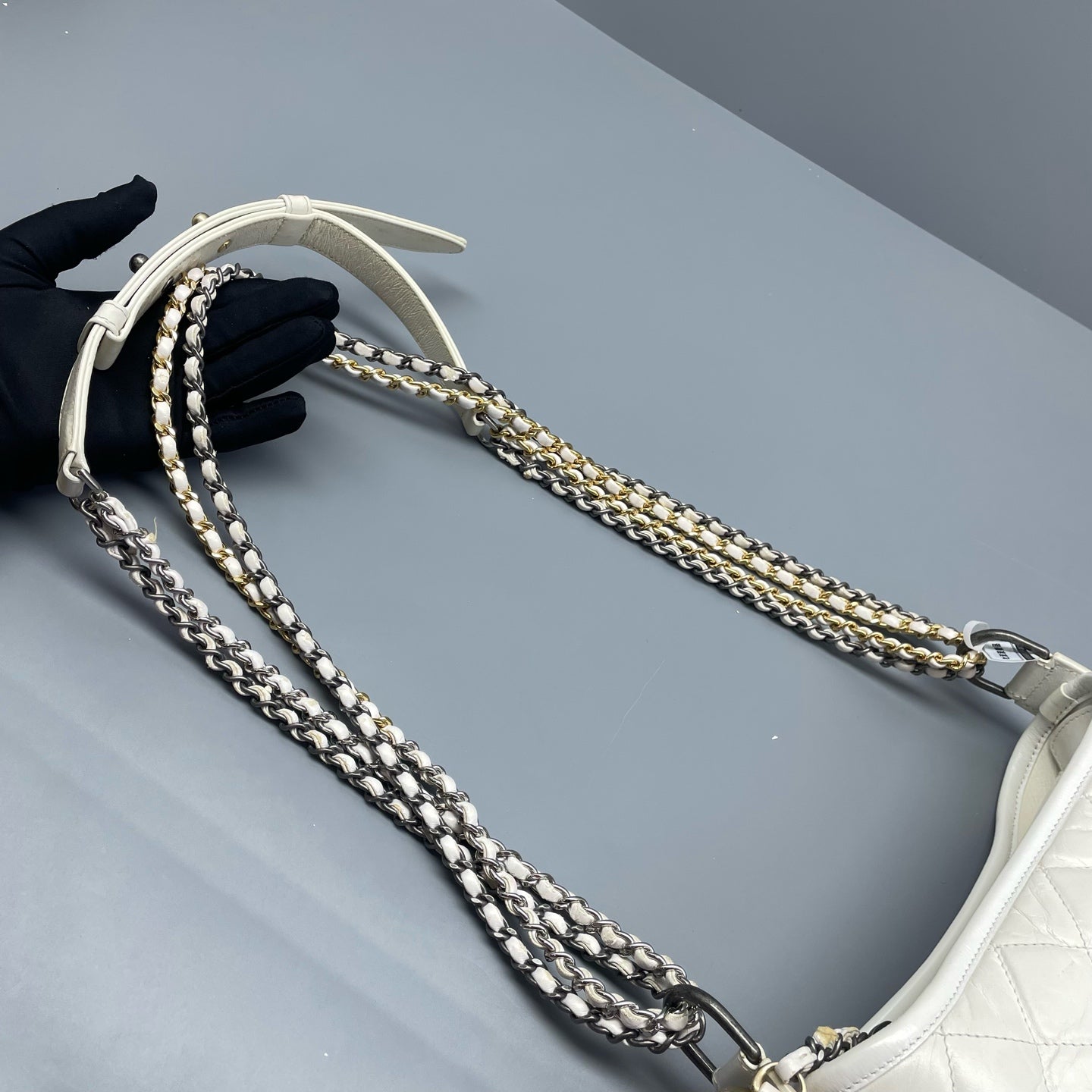 Chanel - Gabrielle Hobo Bag (Small) - Leather - White - (Small)