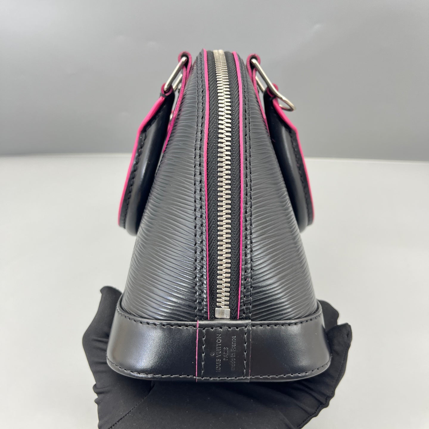 Louis Vuitton - Alma BB - Epi leather - Black - (Mini)