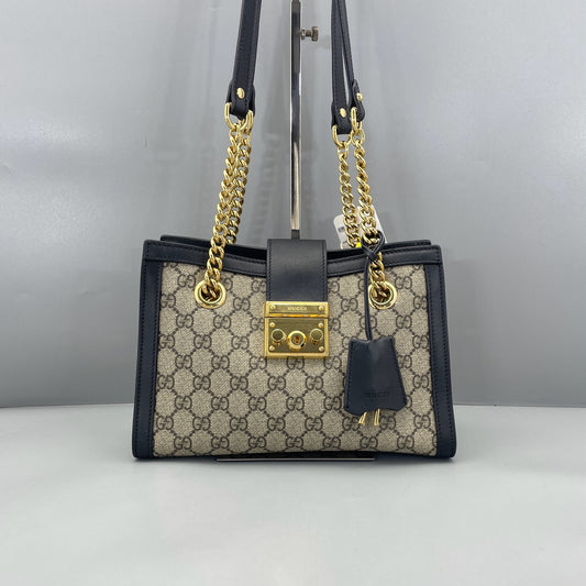 Gucci - Padlock Small Shoulder Bag - GG Supreme Canvas with Leather trim - Black - (small)