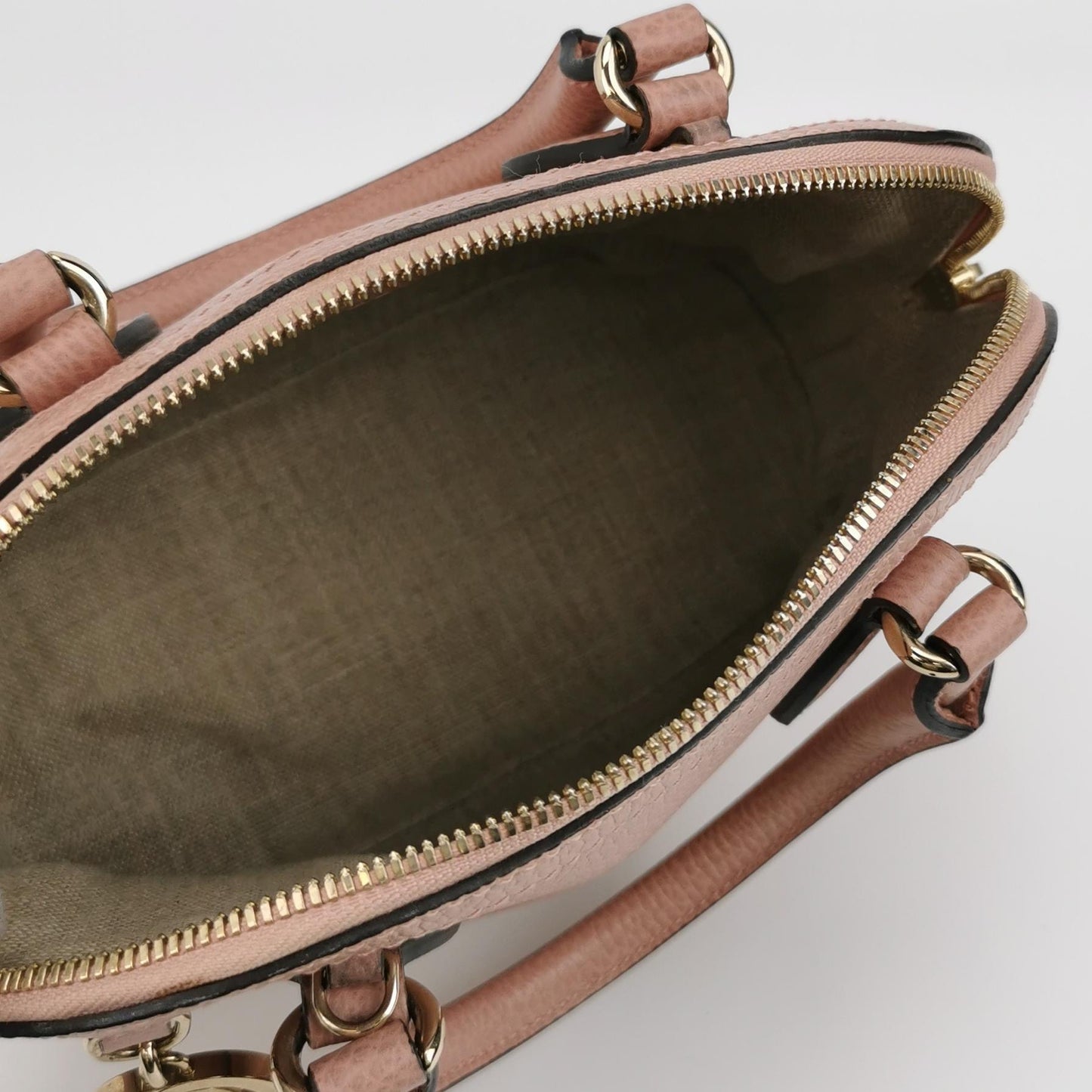 Gucci - Classic Shell Bag - Pebbled leather - Pink - (small)