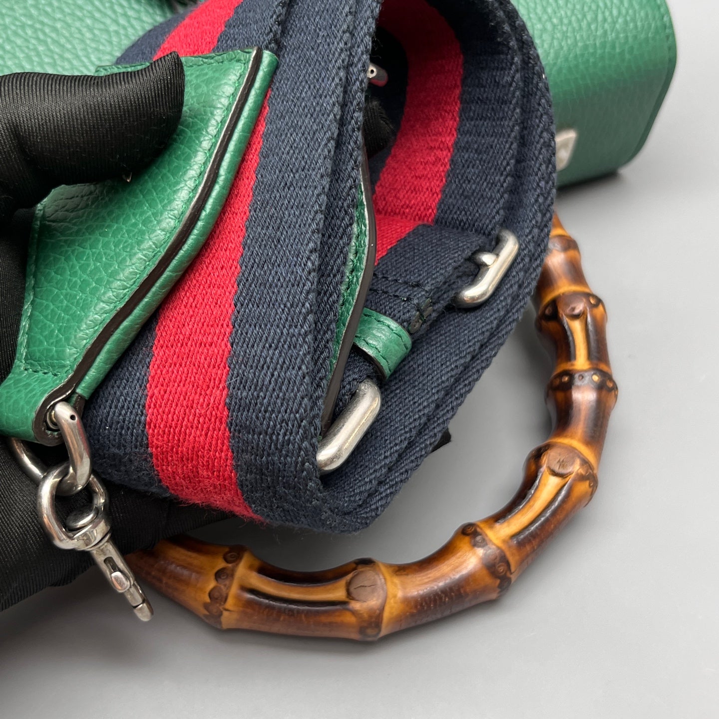 Gucci - Dionysus Bamboo Top Handle with Crystal Buckle - Pebbled leather - Emerald Green with Antiqued Silver-Tone Hardware - (Medium)