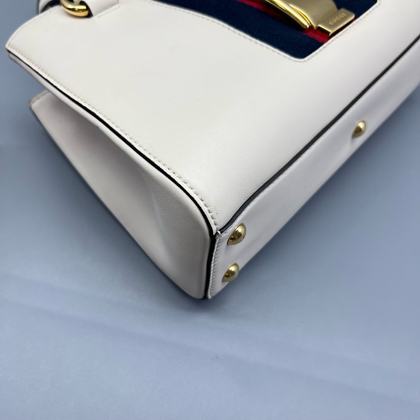 Gucci - Sylvie Top Handle Bag - Leather - White - (small)