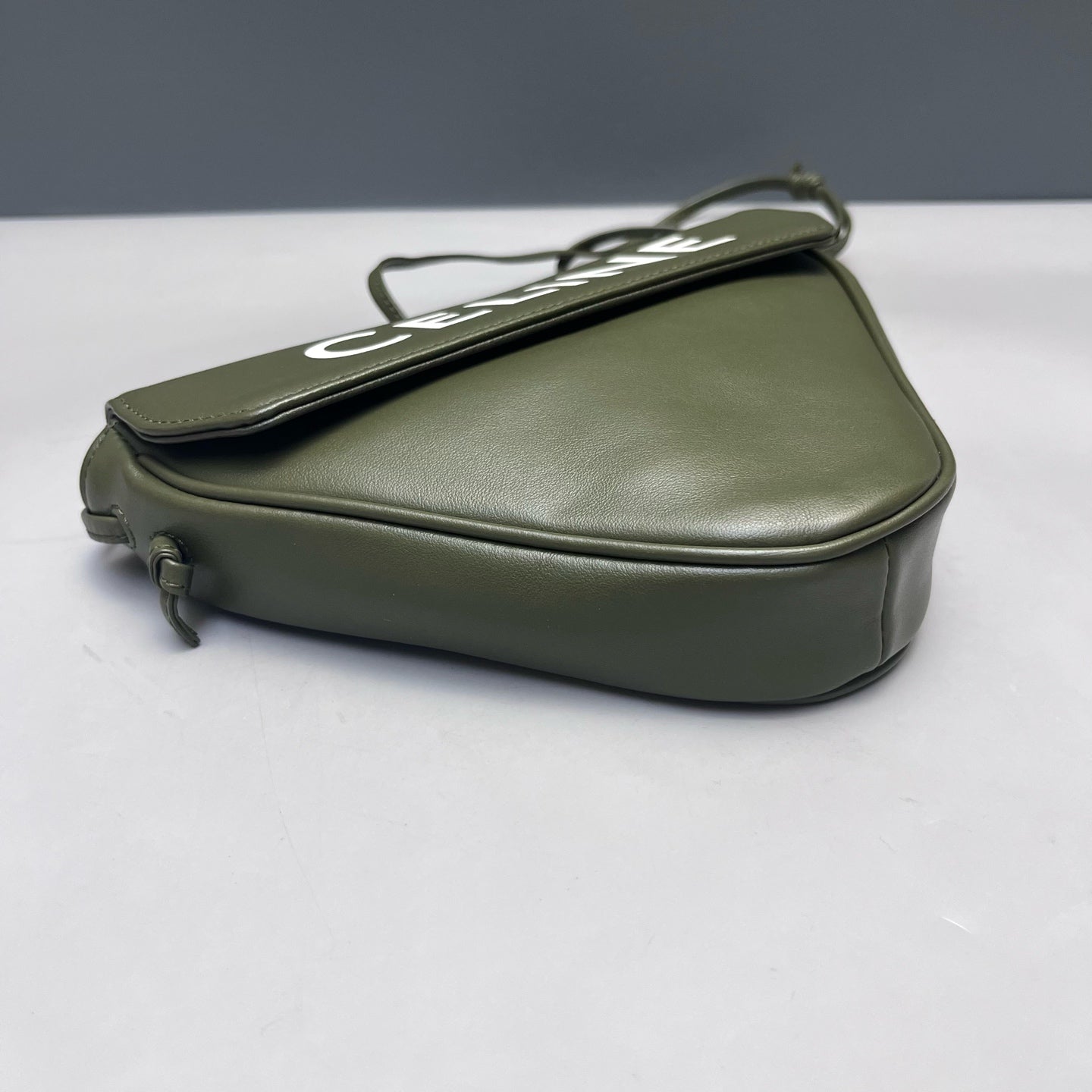 Celine - Triangle Bag - Cowhide leather - Green - (mini)