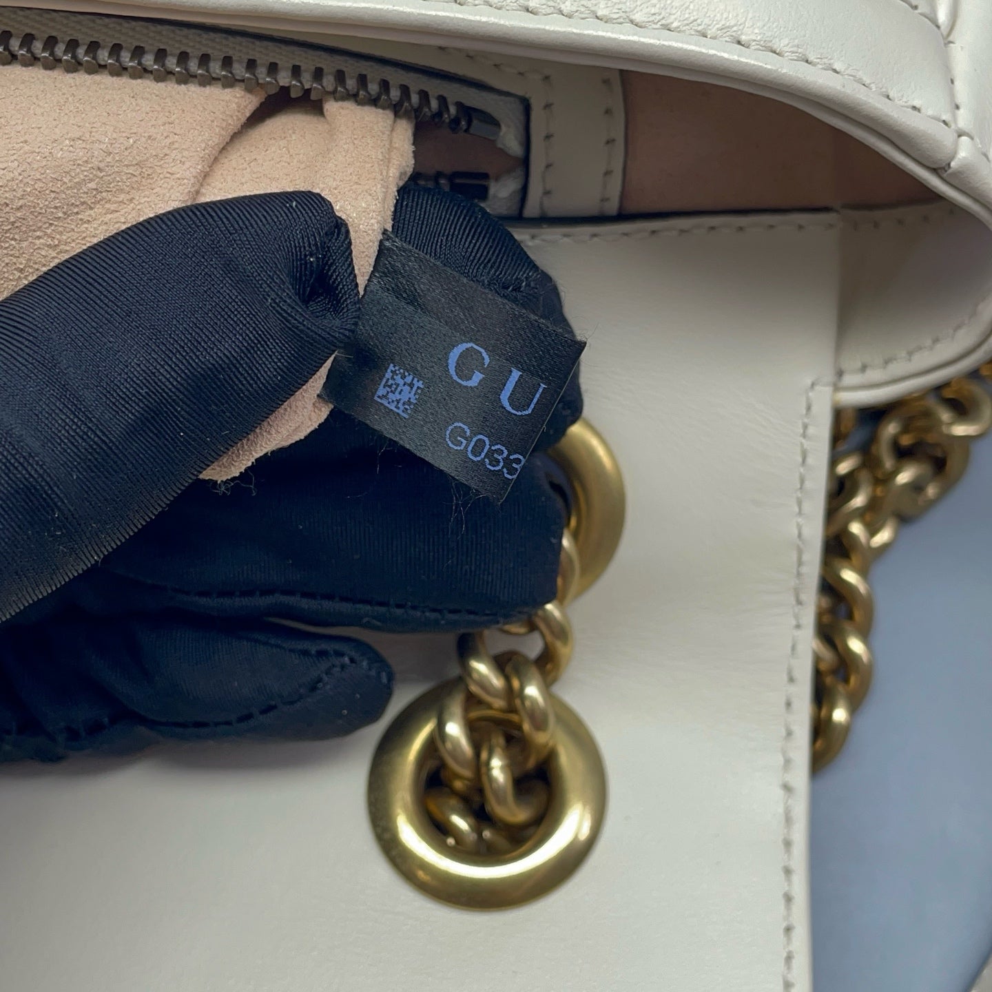 Gucci - GG Marmont Matelassé Small Shoulder Bag 2.0 - Calfskin leather - White with Gold-Tone Hardware - (small)