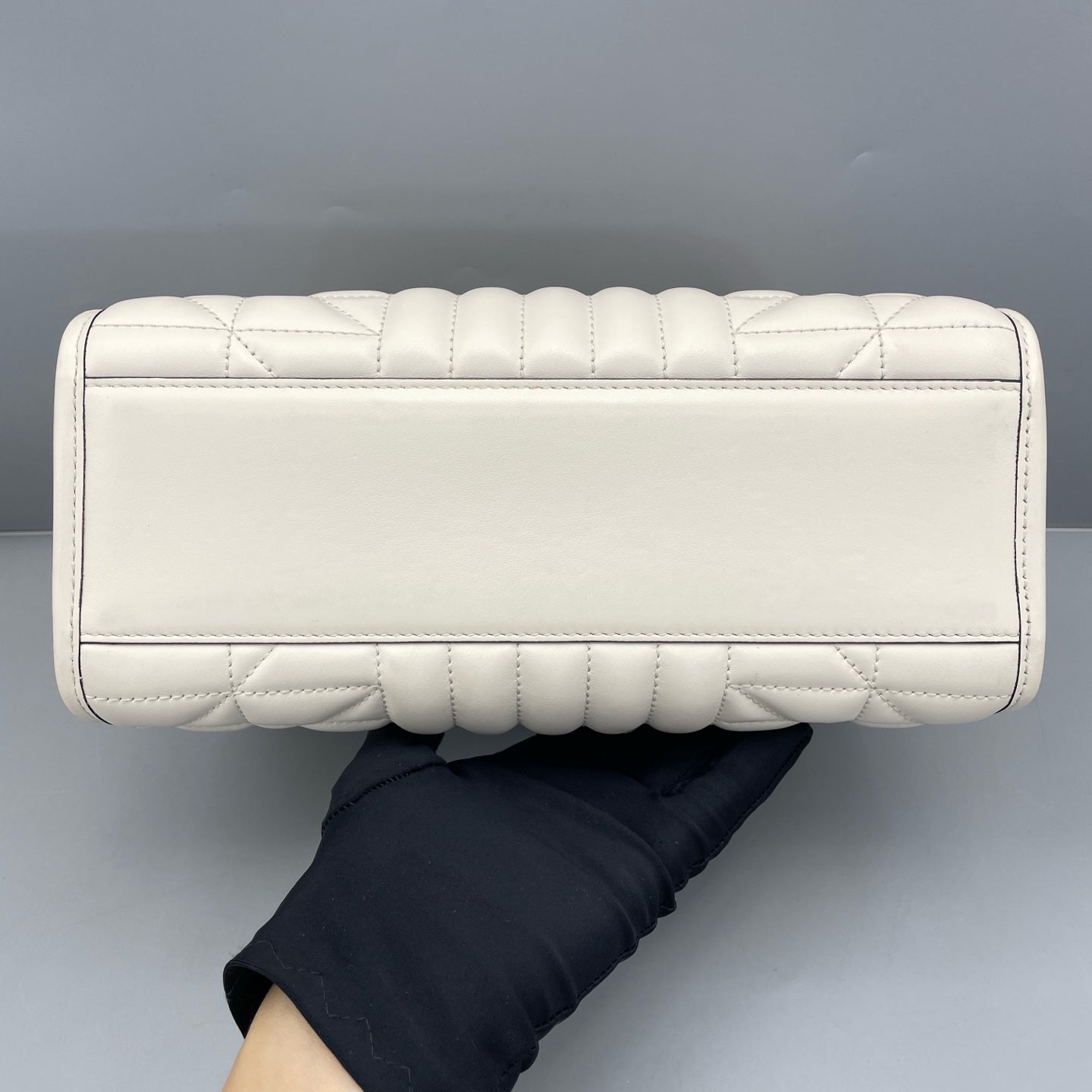 Gucci - Marmont Tote - Quilted leather - White - (Small)