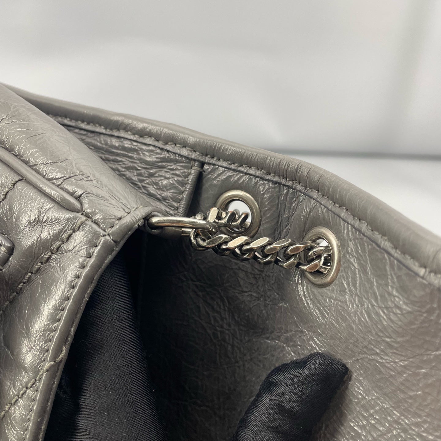 Saint Laurent - Niki Baby - Crinkled vintage leather - Grey - (Small)