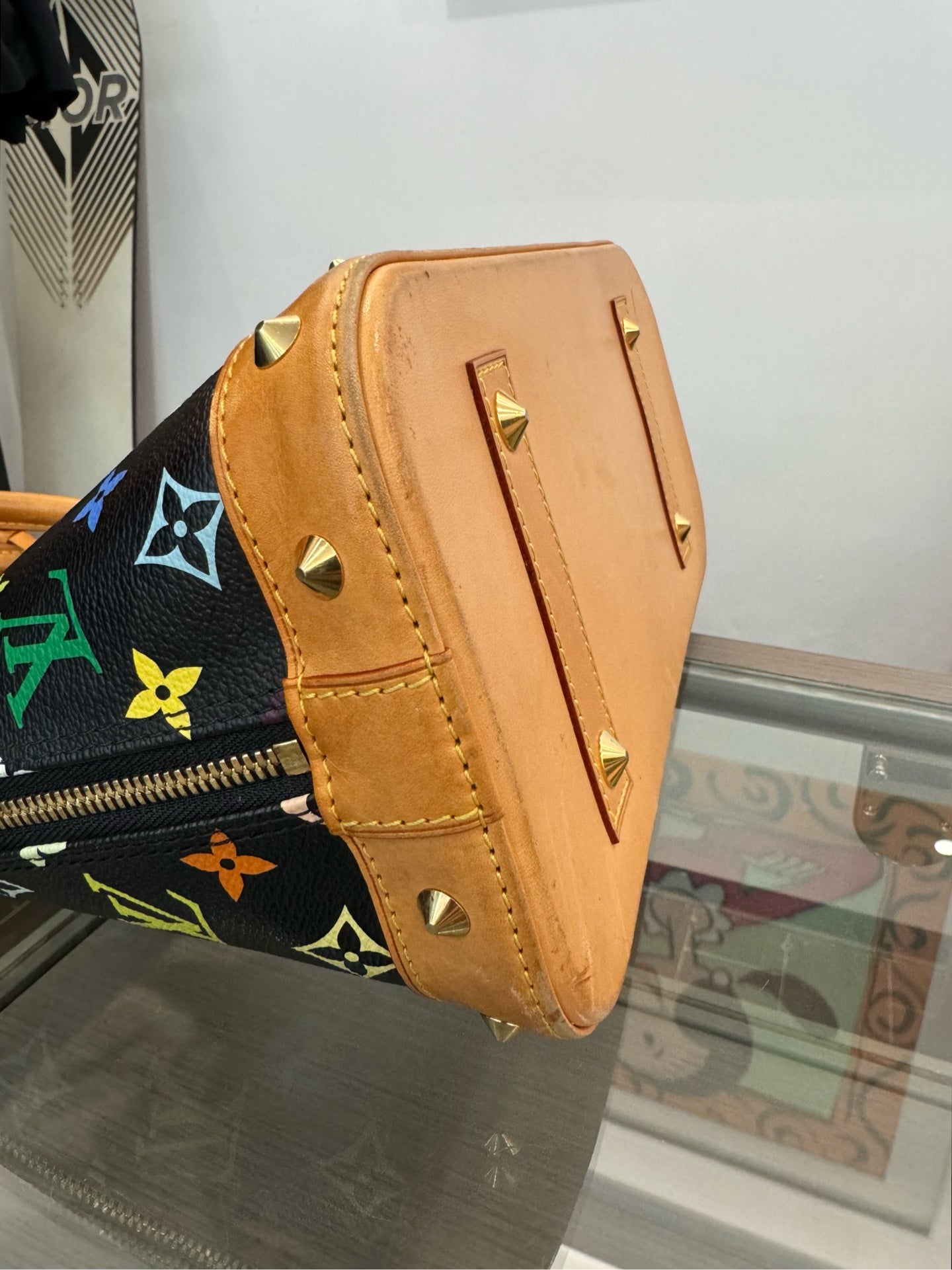 Louis Vuitton - Alma PM (Takashi Murakami Limited Edition Rivet) - Monogram Multicolore coated canvas with natural vachetta leather trim - Black - (medium)