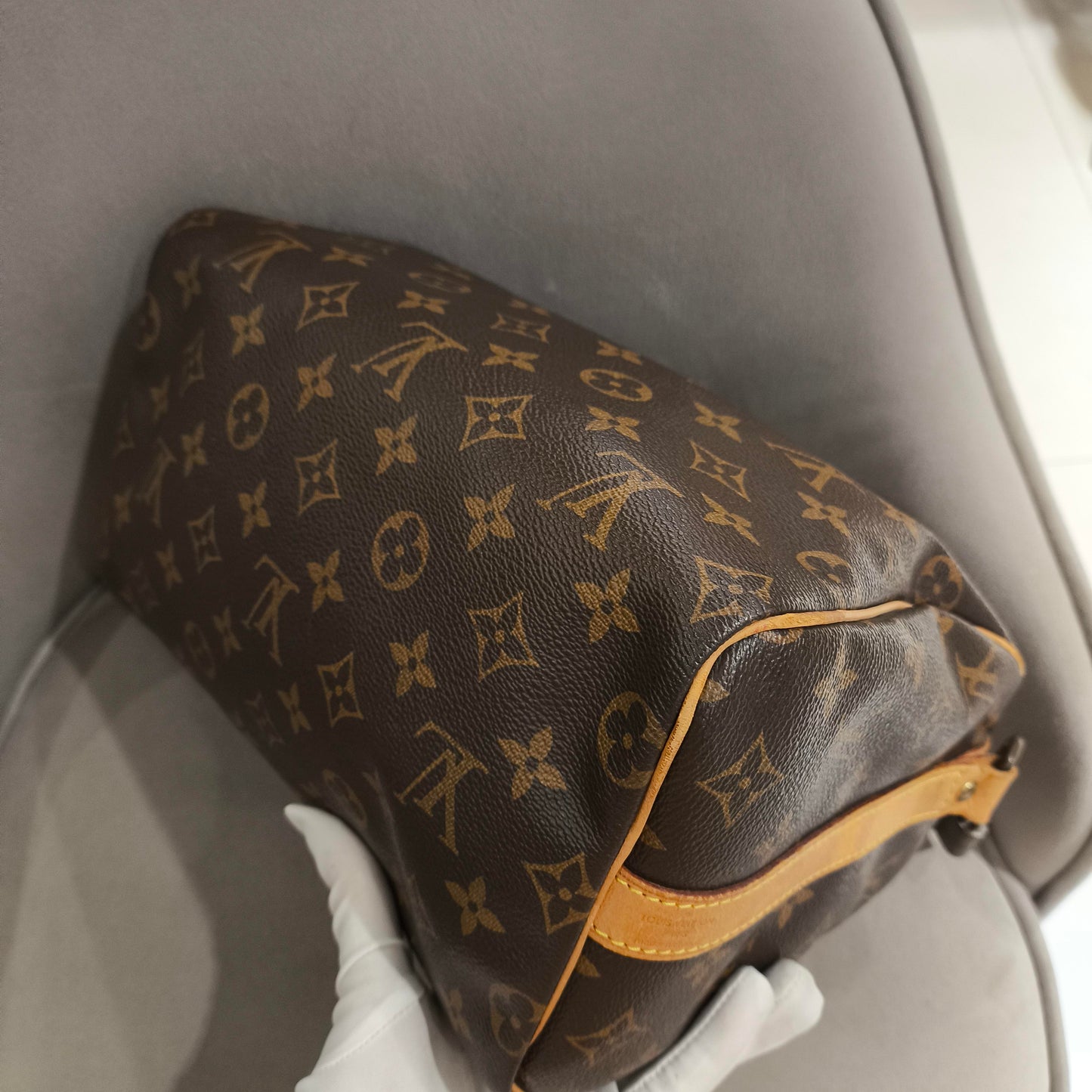 Louis Vuitton - Speedy 25 Bandouliere - Monogram coated canvas with natural cowhide leather trim - Brown - (Small)