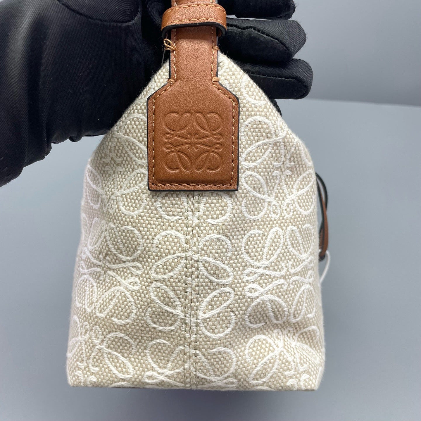 Loewe - Cubi - Cotton canvas with leather trim - Beige - (mini)