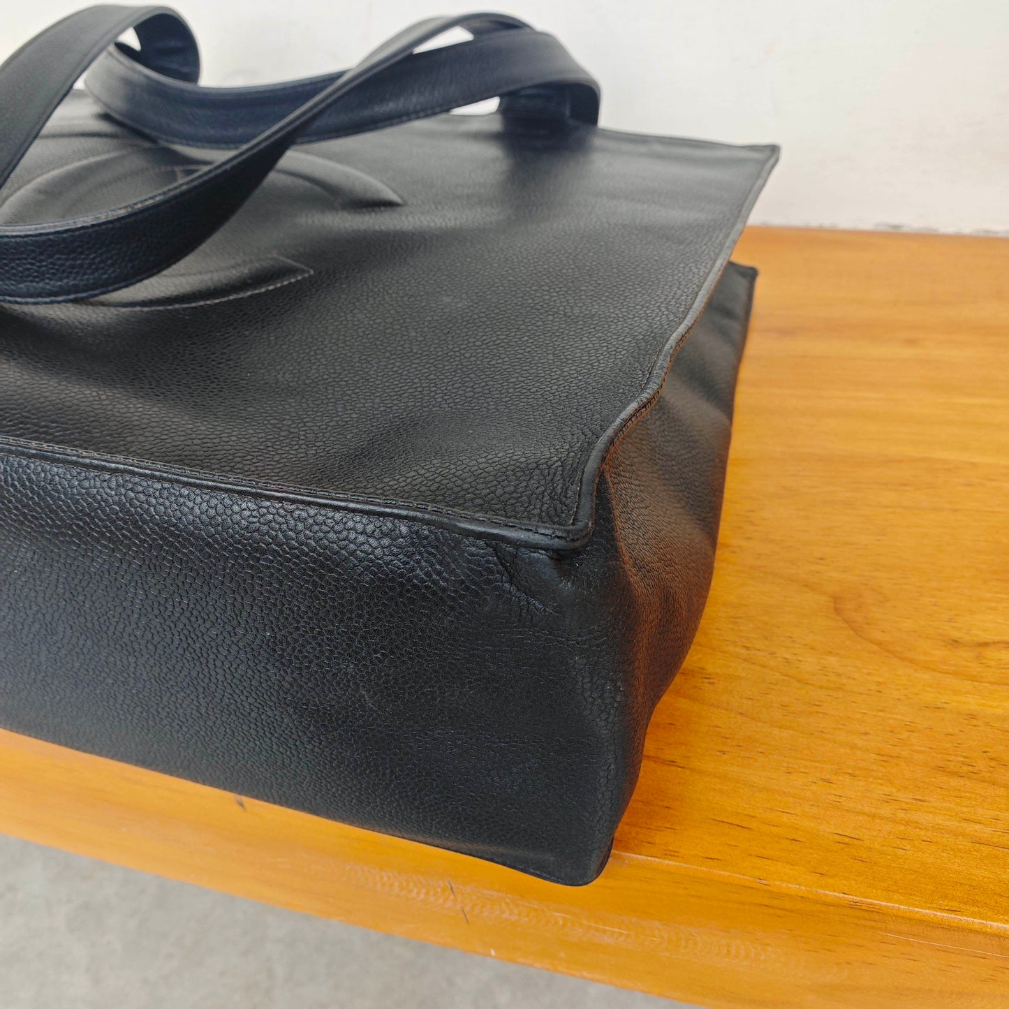 Chanel - Vintage Grained Leather Tote - Leather - Black - (Large)