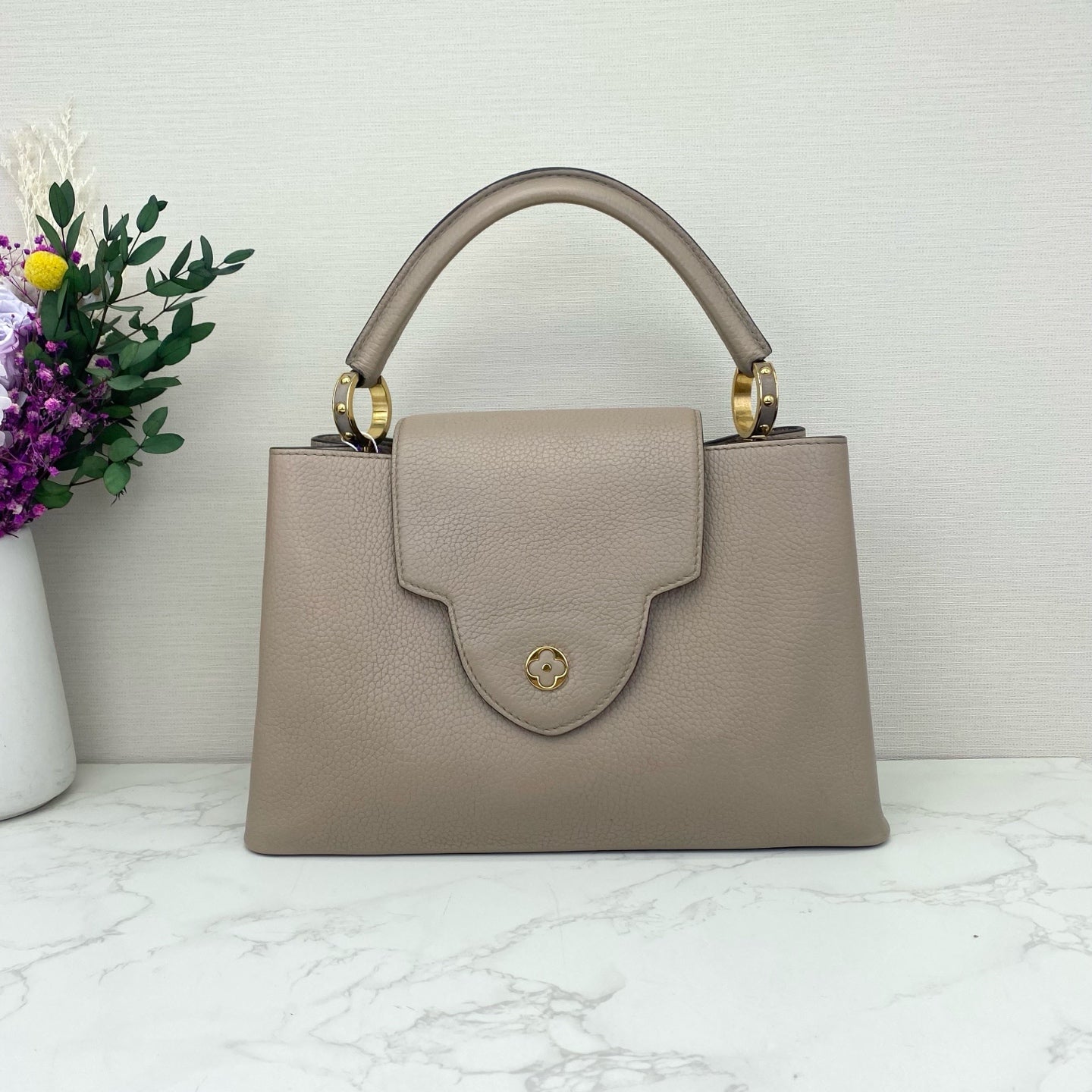 Louis Vuitton - Capucines - Leather - Grey - (Medium)