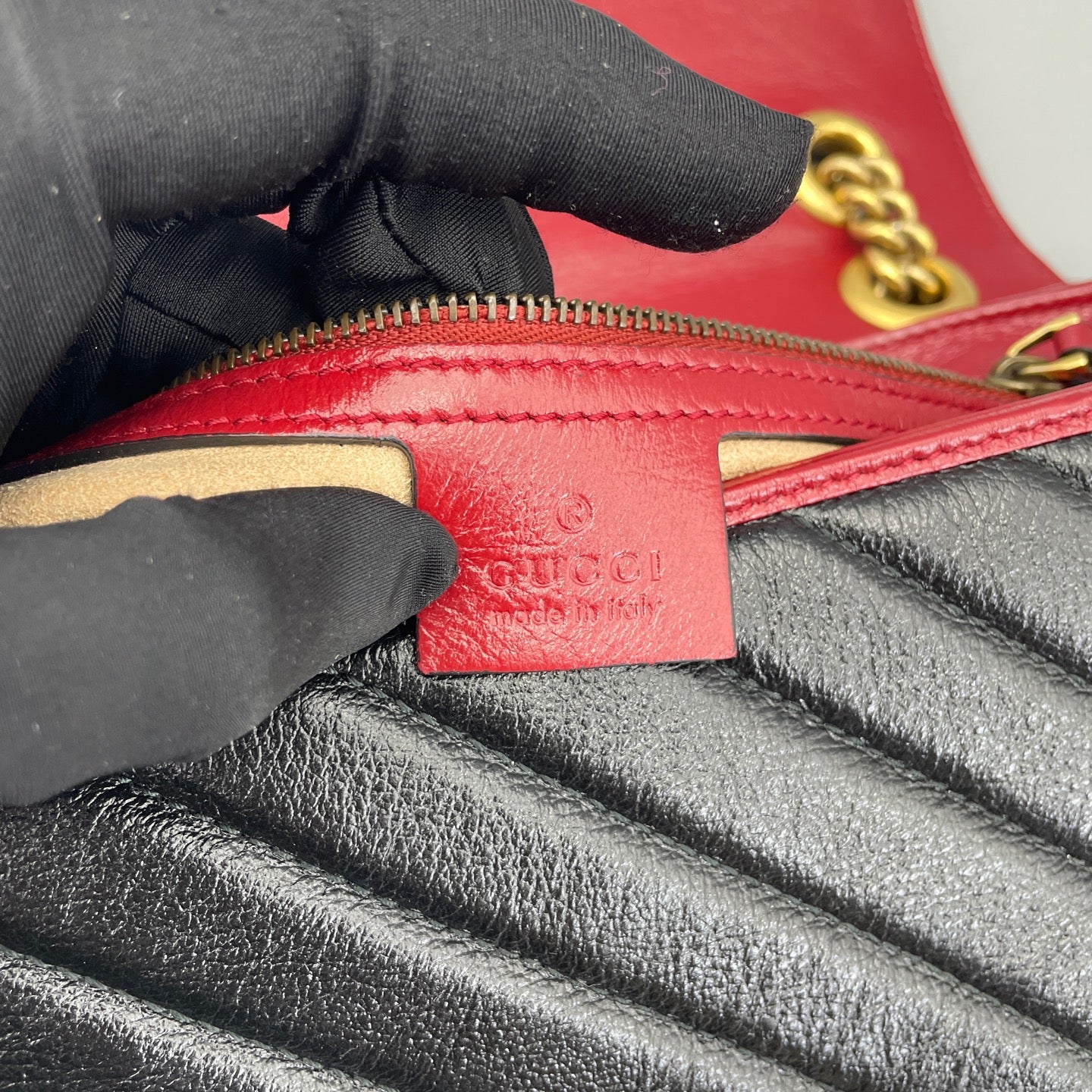 Gucci - GG Marmont Small Shoulder Bag - Leather - Black with Red Trim - (small)