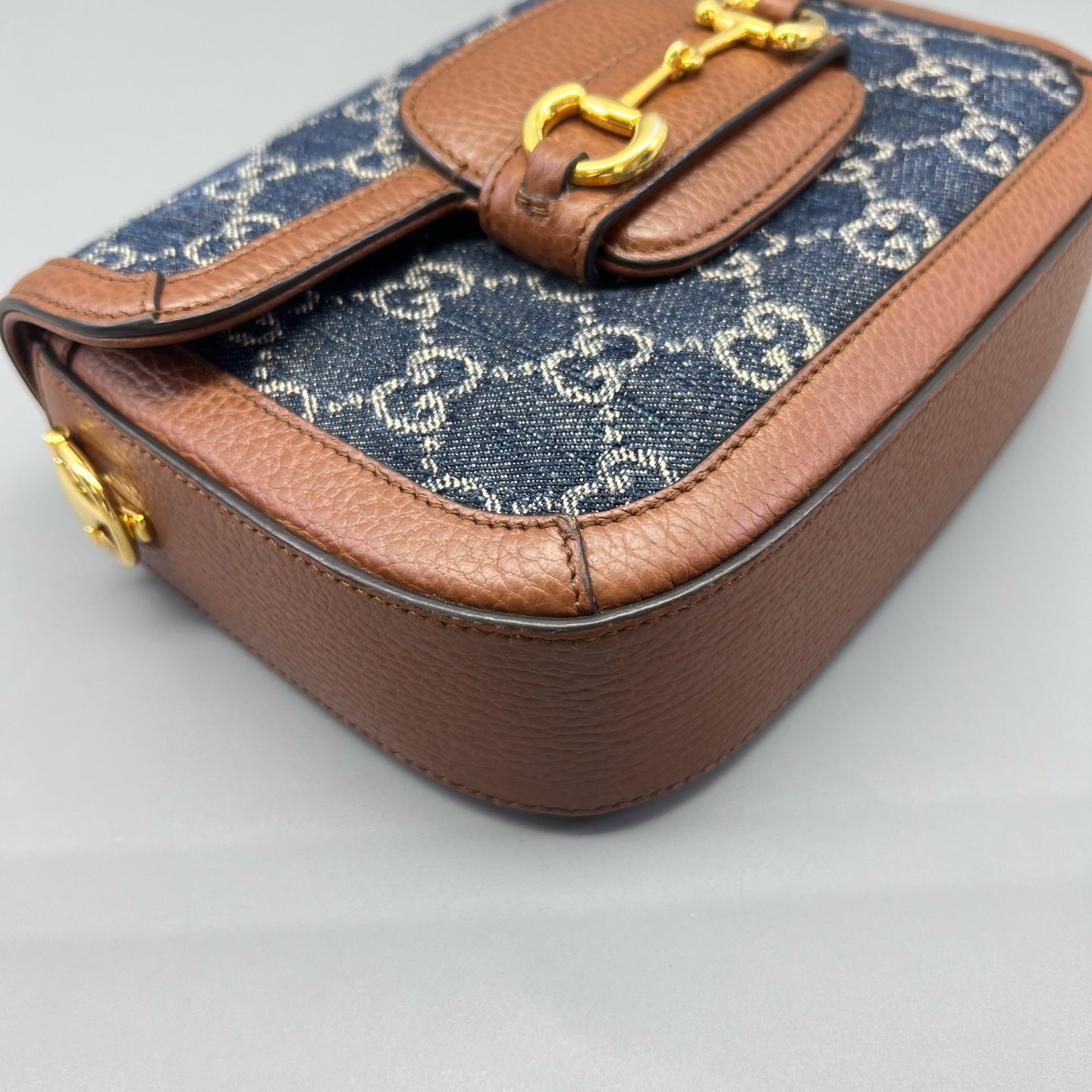 Gucci - Horsebit 1955 Mini - Denim and pebbled leather - Blue with brown trim - (mini)