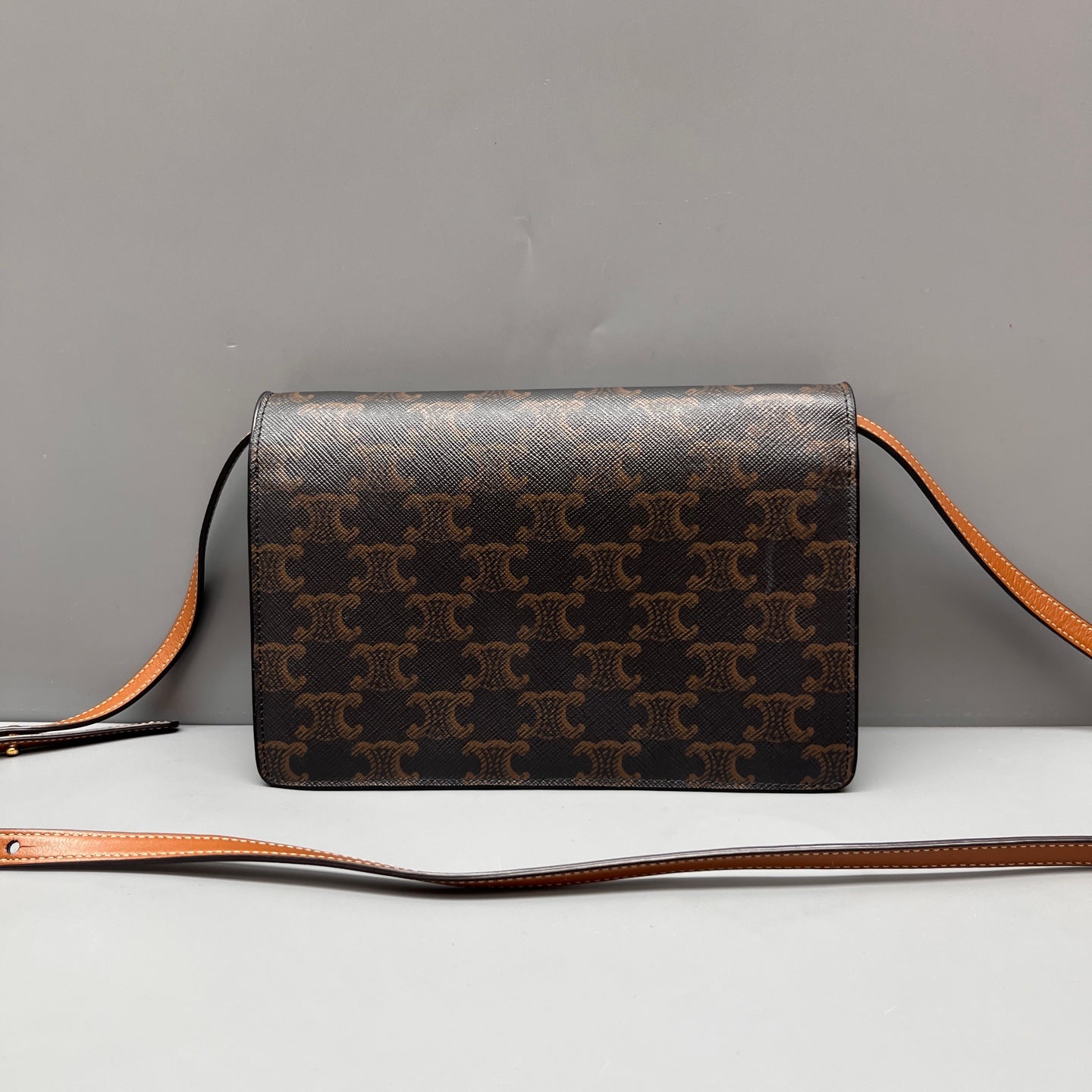 Celine - Triomphe Canvas Wallet on Chain Envelope Bag - Coated canvas and calfskin leather - Brown and Camel - (small)