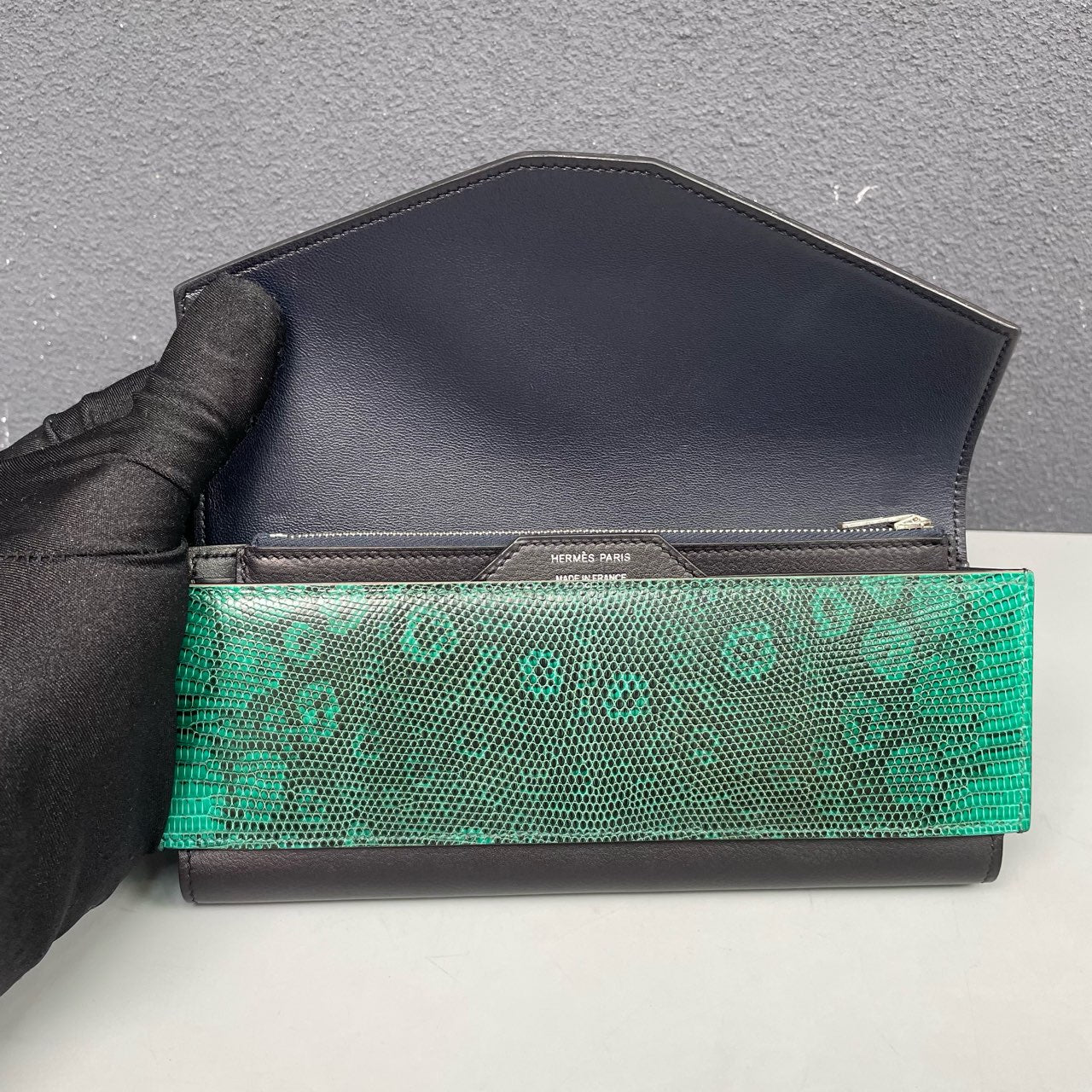 Hermès - H071034CAAA Long Wallet / Organizer - Lizard skin and calfskin leather - Black and Green - (Small)