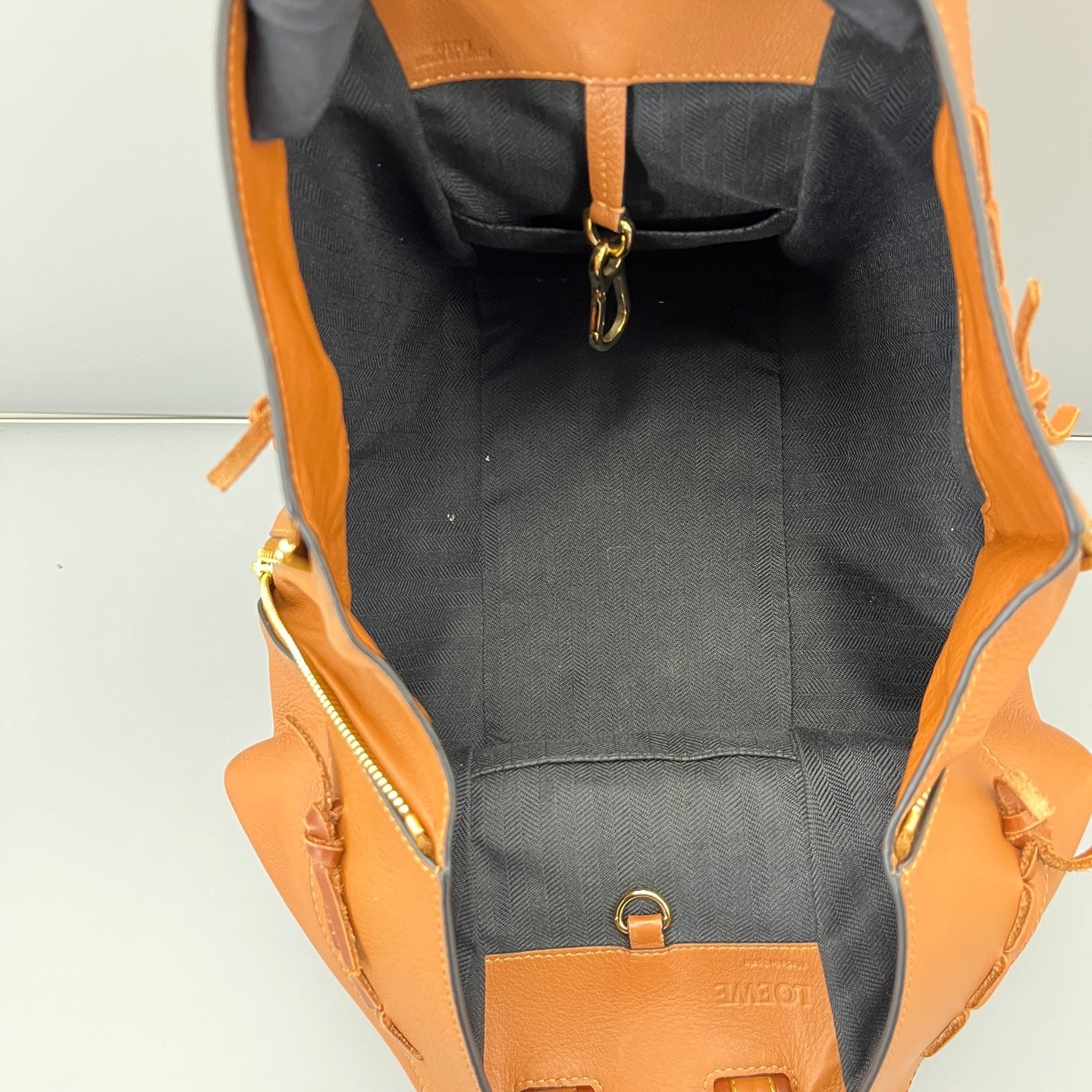 LOEWE - Hammock Bag - Grained leather - Brown - (medium)