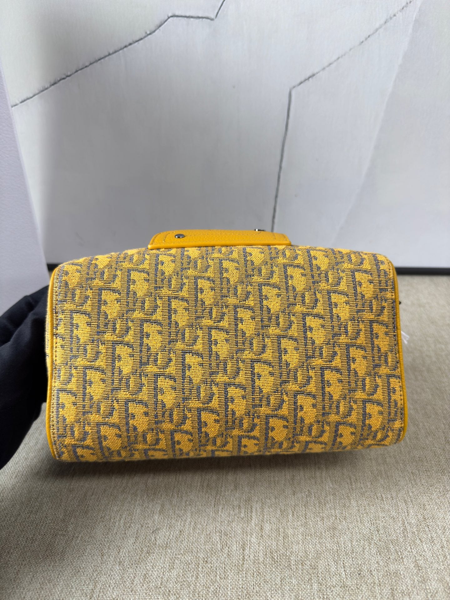 Dior - Lingot 22 Oblique Duffle Bag - Embroidered Dior Oblique canvas with grain leather trim - Yellow - (small)