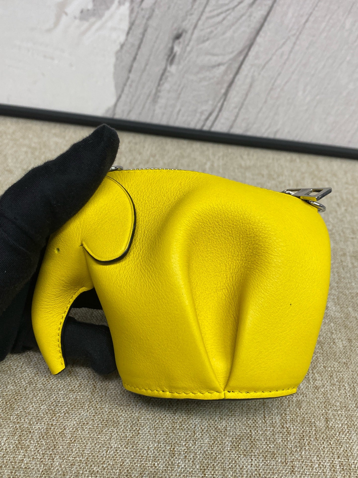 Loewe - Elephant Mini Bag - Leather - Yellow - (mini)