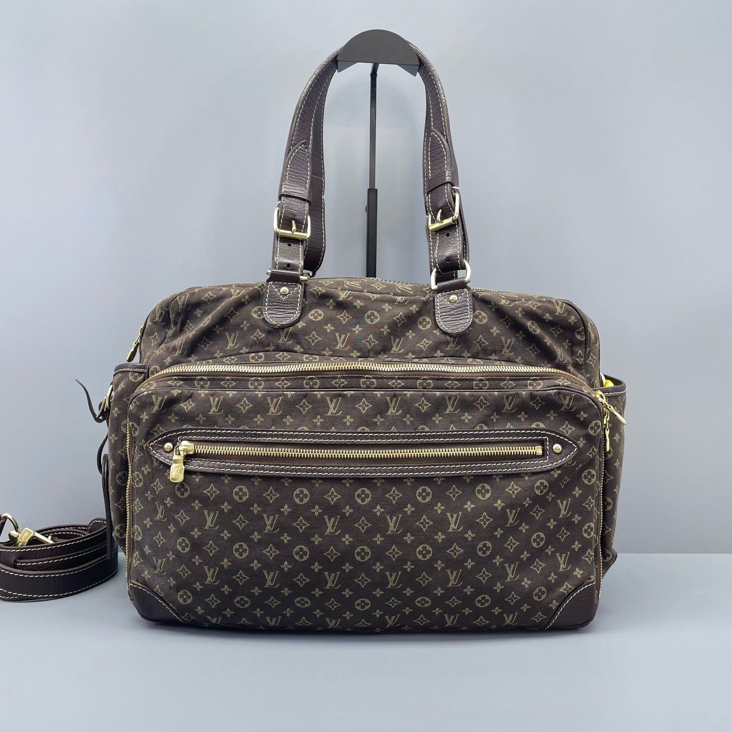 Louis Vuitton - Monogram Denim Messenger Bag - Denim with Leather trim - Brown - (large)