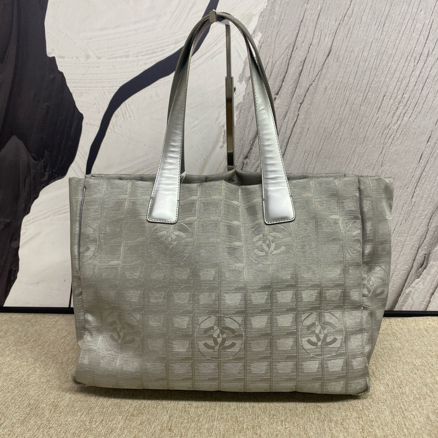 Chanel - Ice Grid Tote Bag - Canvas with leather trim - Silver Grey - (Medium)