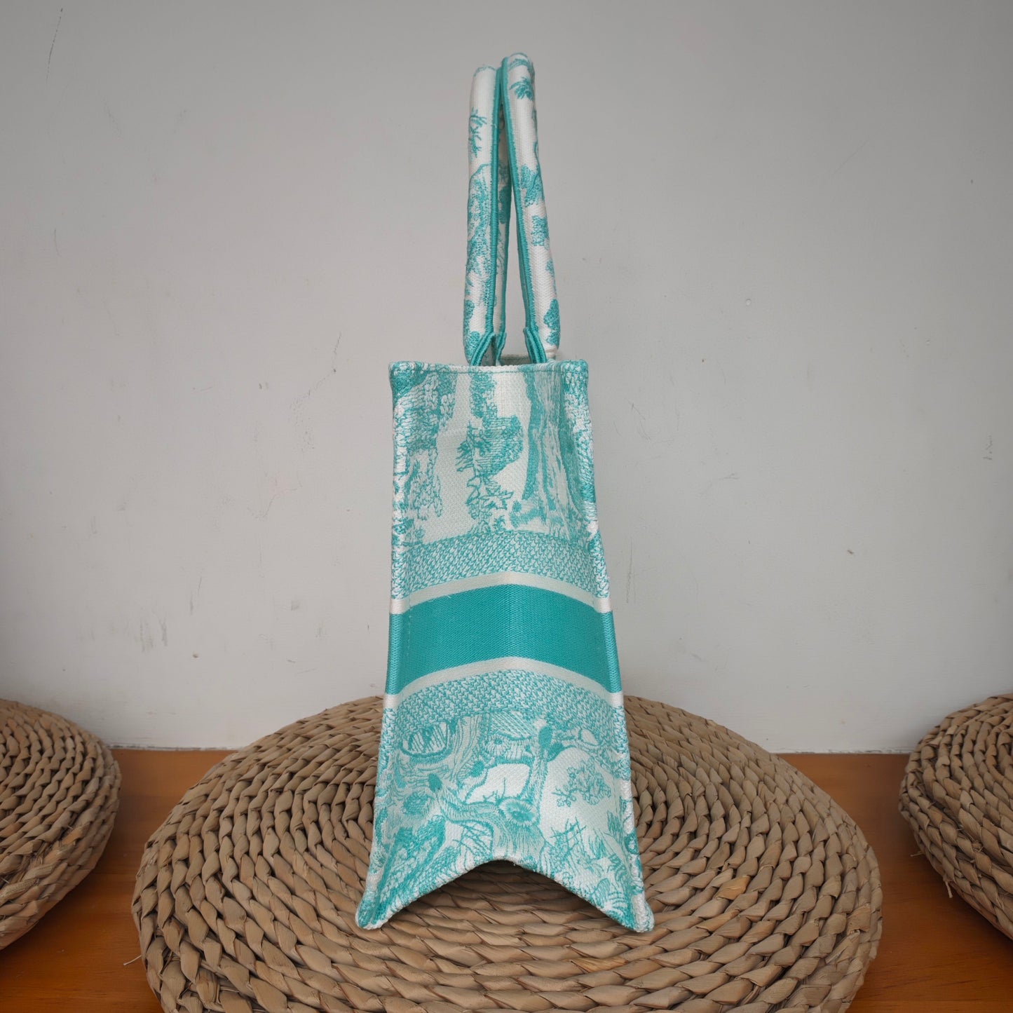 Dior - Book Tote - Embroidered Canvas - Mint Green and White - (medium)