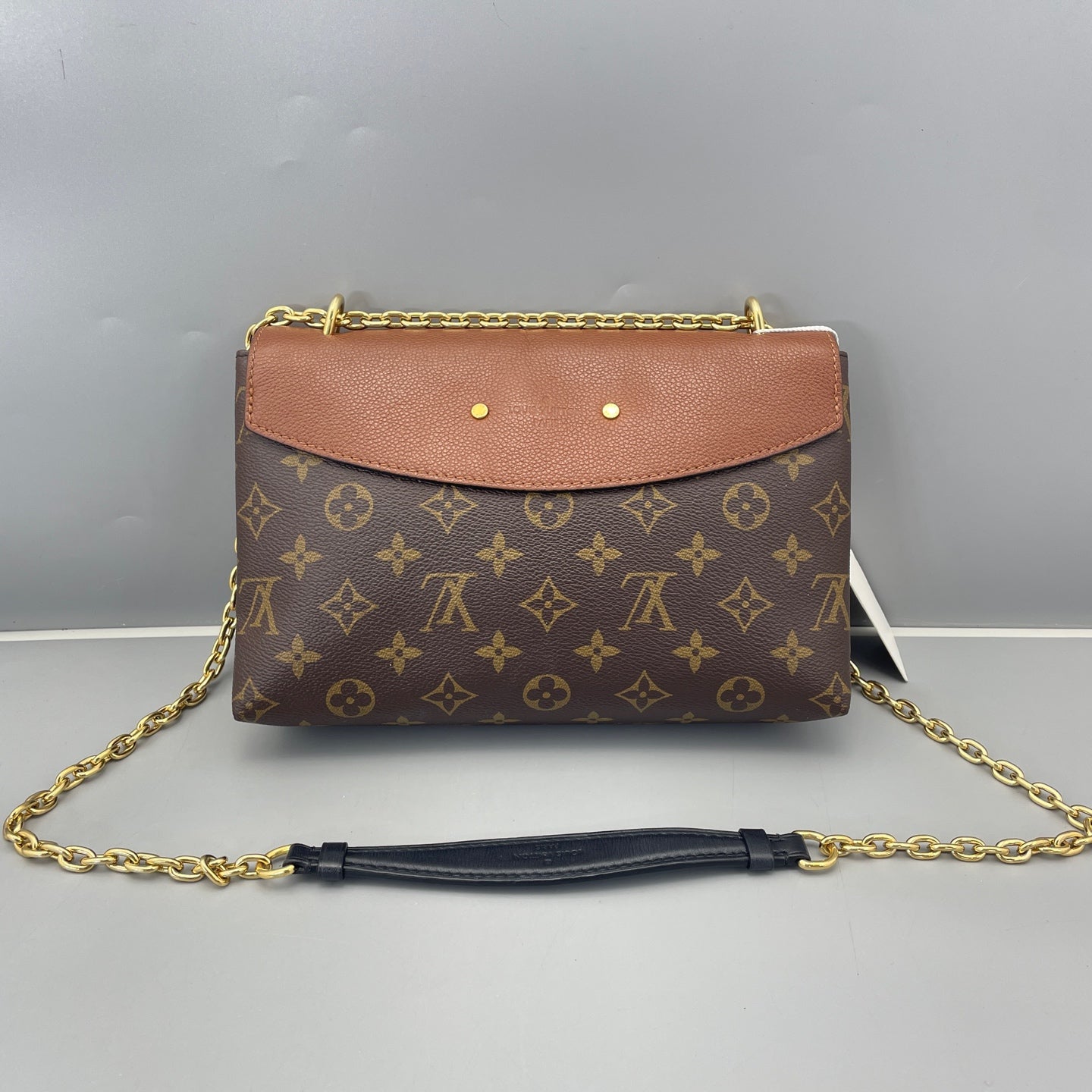 Louis Vuitton - Saint Placide - Monogram coated canvas with grained leather trim - Brown - (medium)